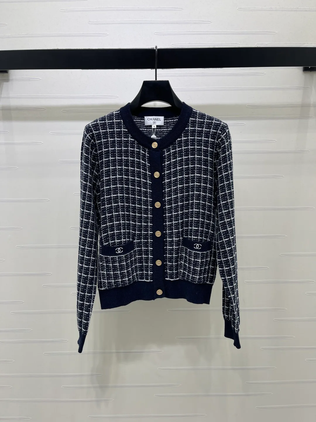 Women's Jumpers And Sweaters CHANEL 17901787