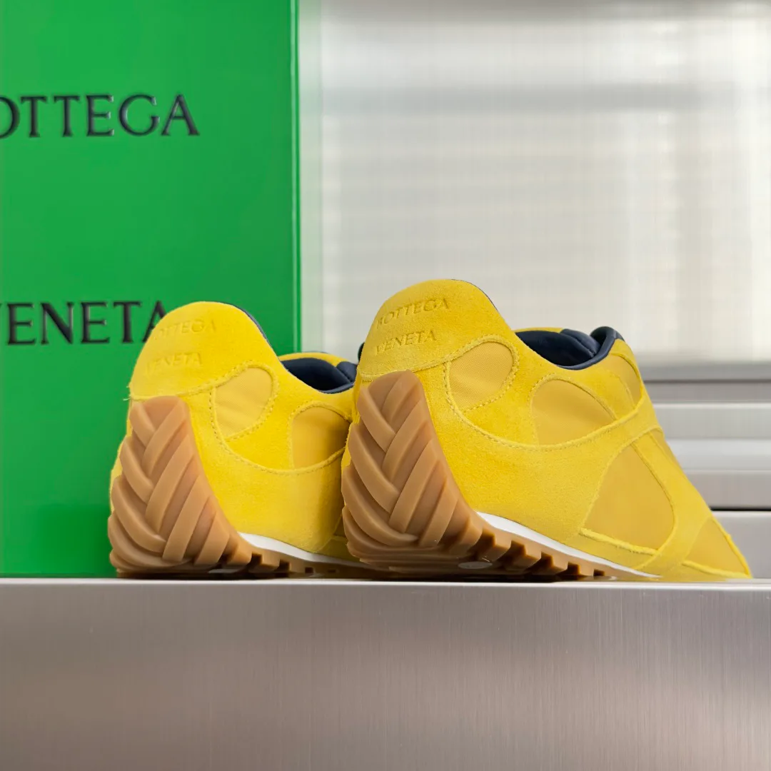 Women's Sneakers BOTTEGA VENETA 17771977