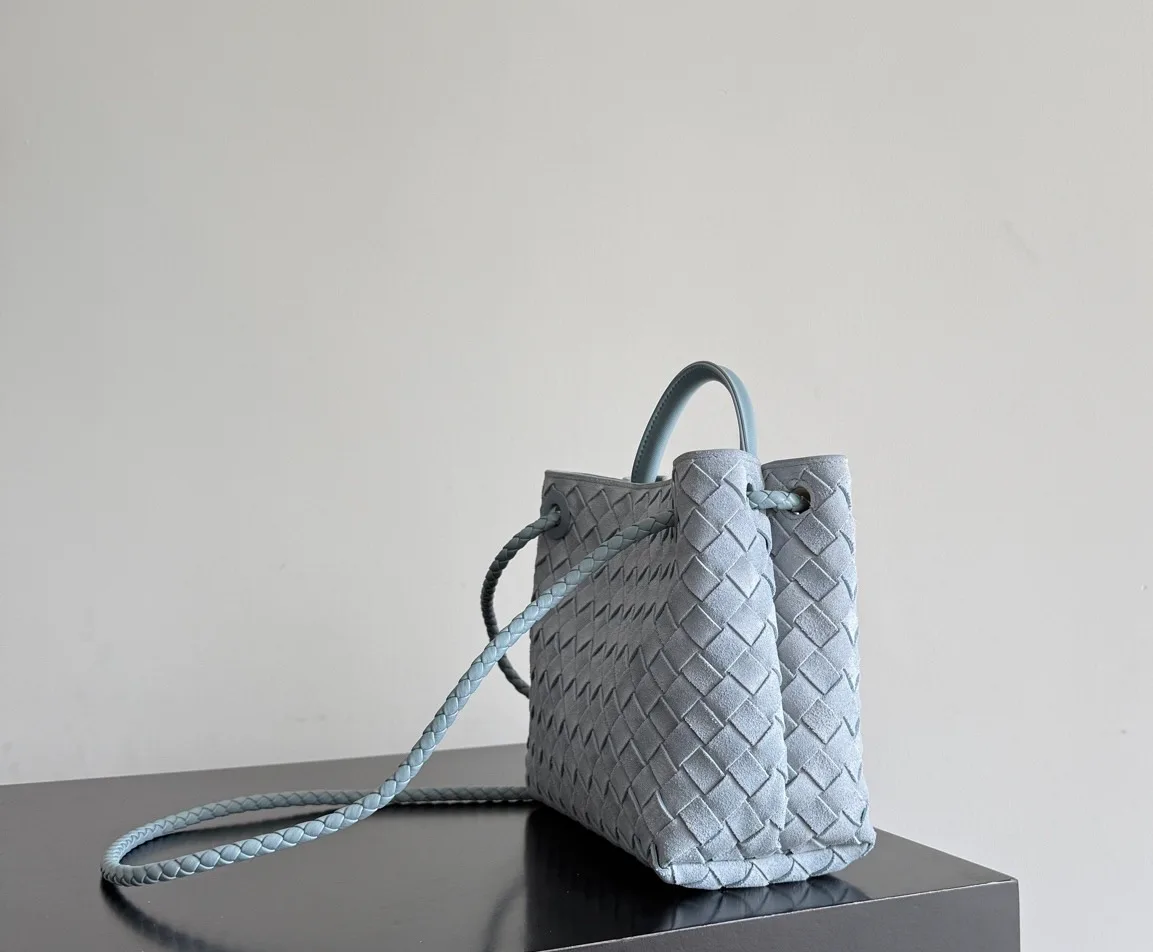 Women's Classic Handbags BOTTEGA VENETA 17894781
