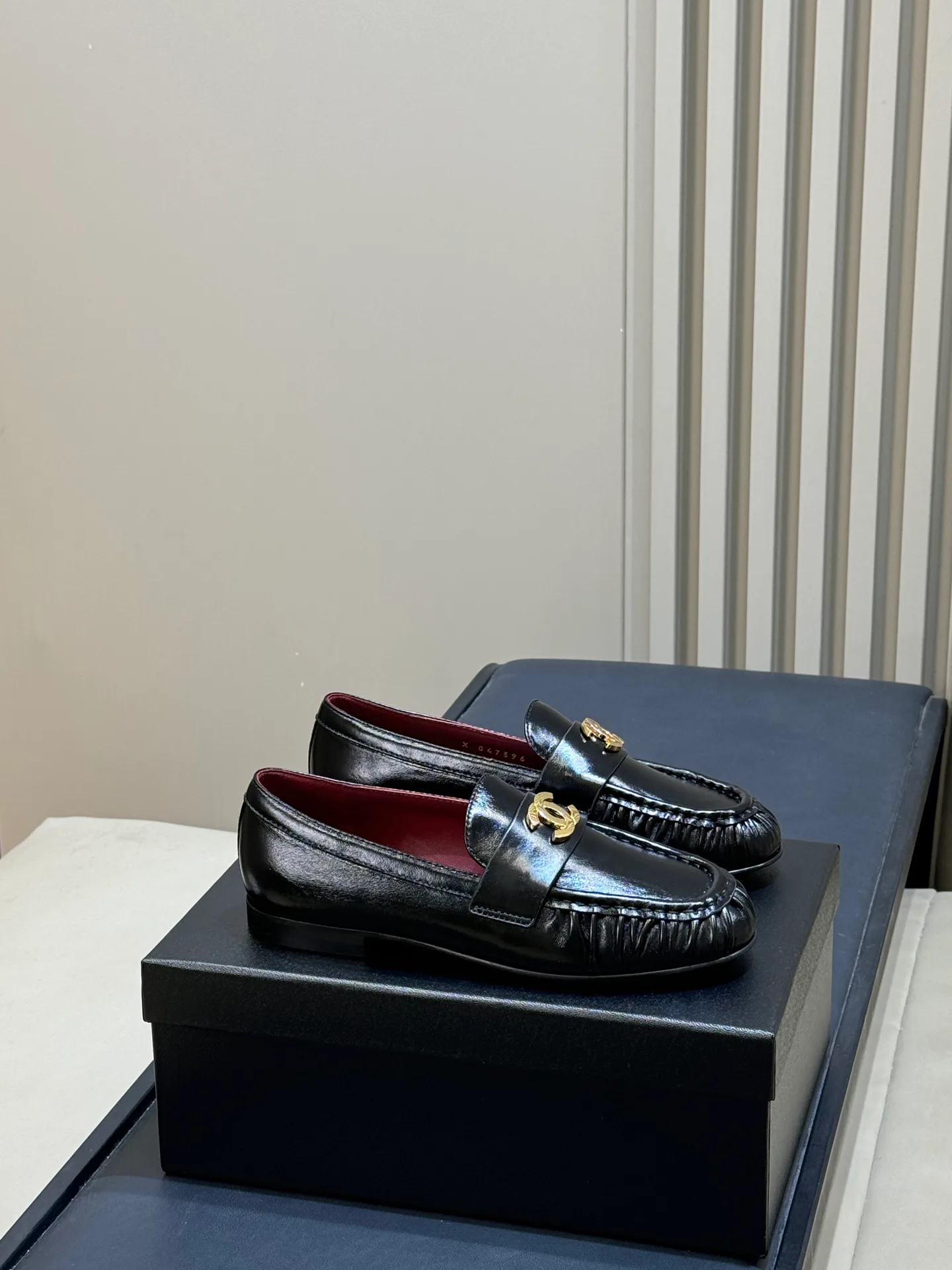 Women's Loafers And Moccasins CHANEL 18073088