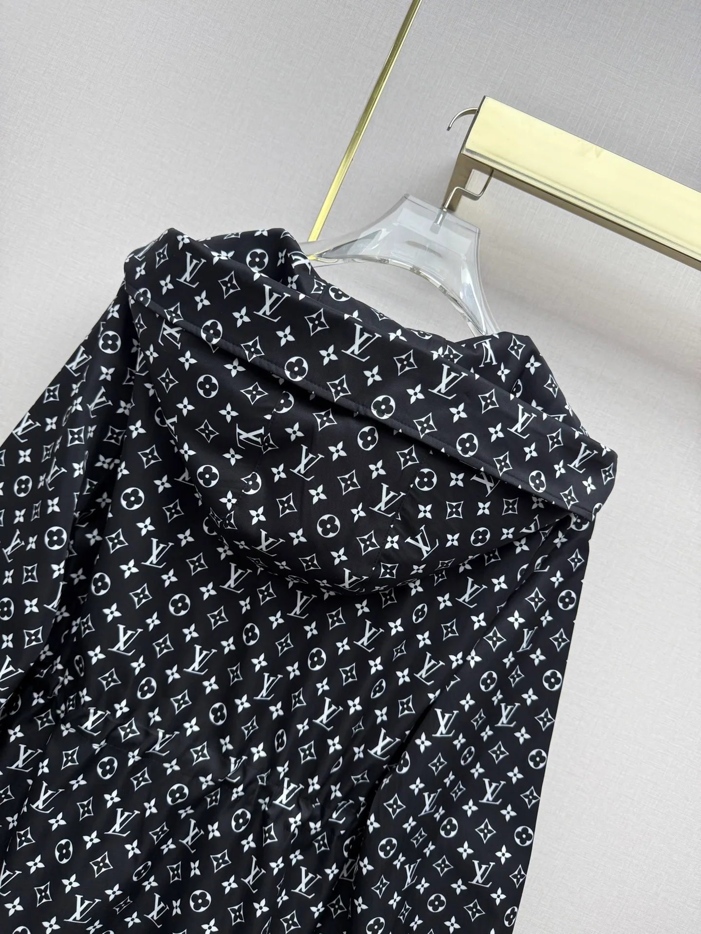 Women's Jackets And Down Jackets LOUIS VUITTON 18451105