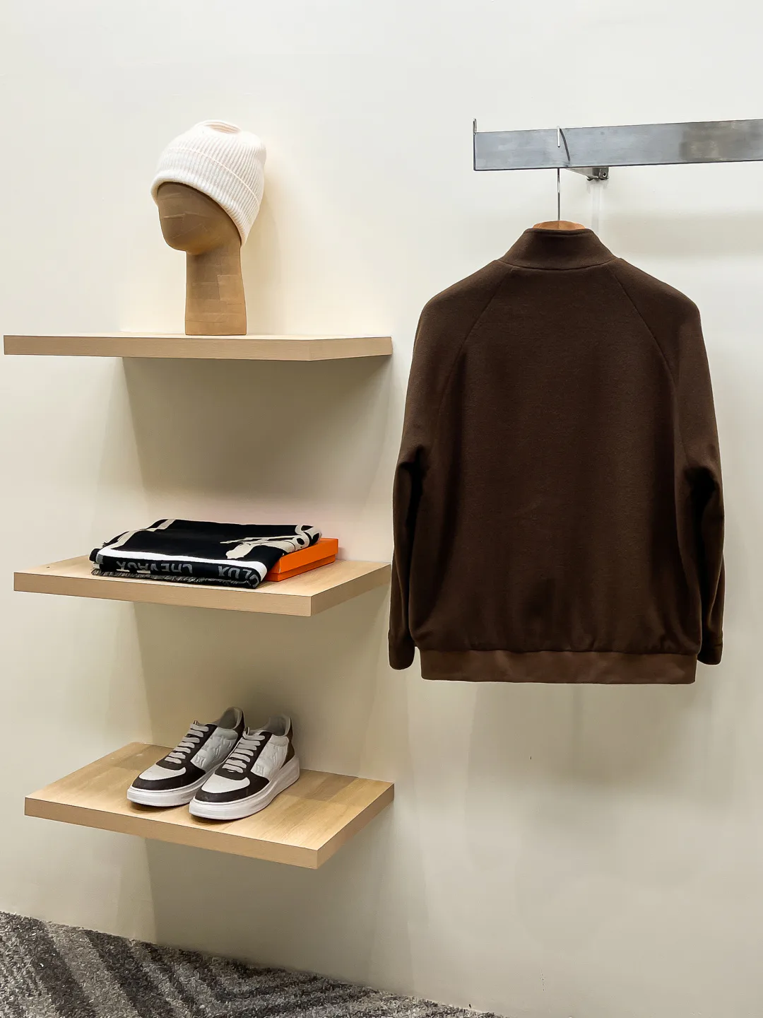 Men's Jackets And Down Jackets BURBERRY 18499087