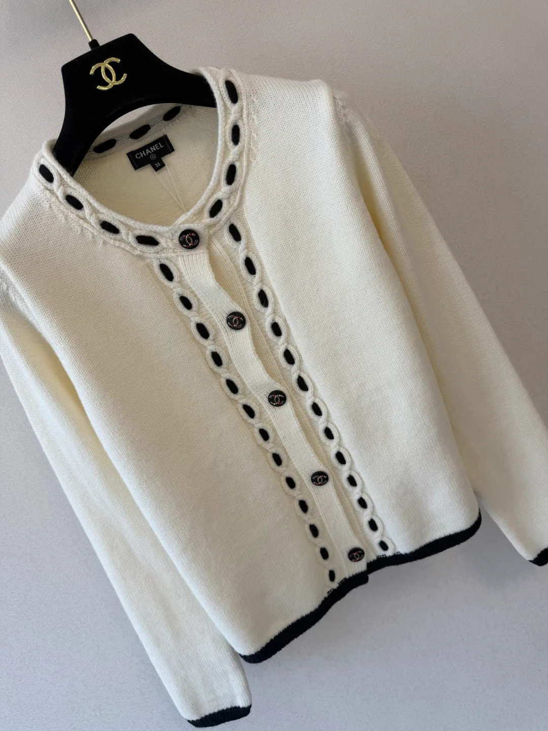 Women's Jumpers And Sweaters CHANEL 18305730