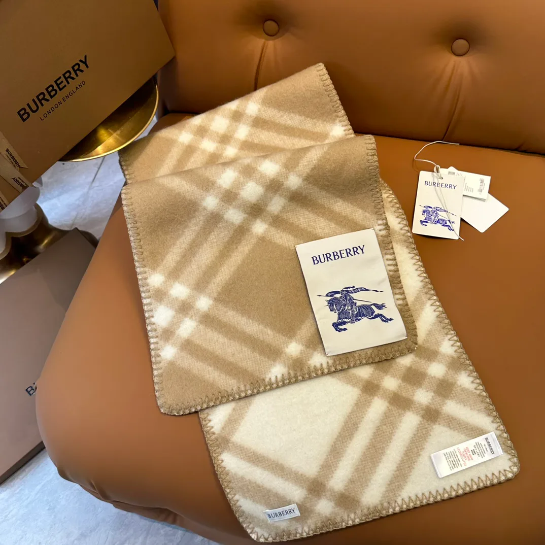 Scarves BURBERRY 18401216