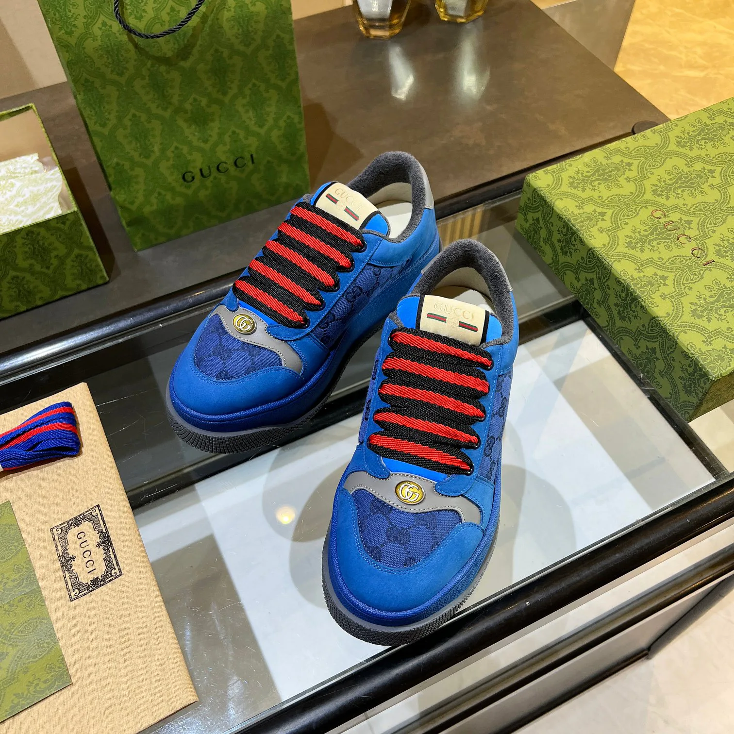 Women's Sneakers GUCCI 17955440