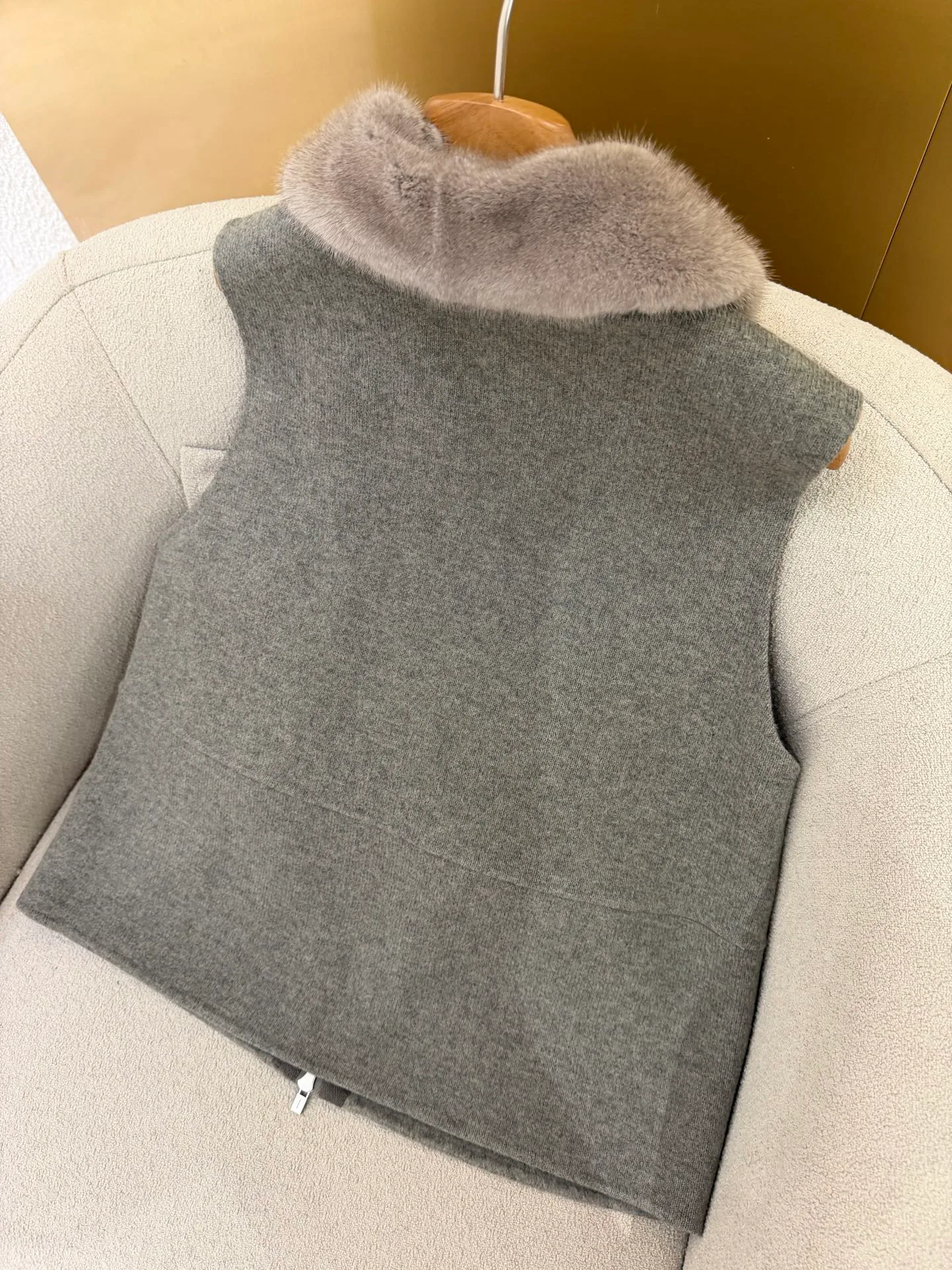 Women's Vests LORO PIANA 18513129