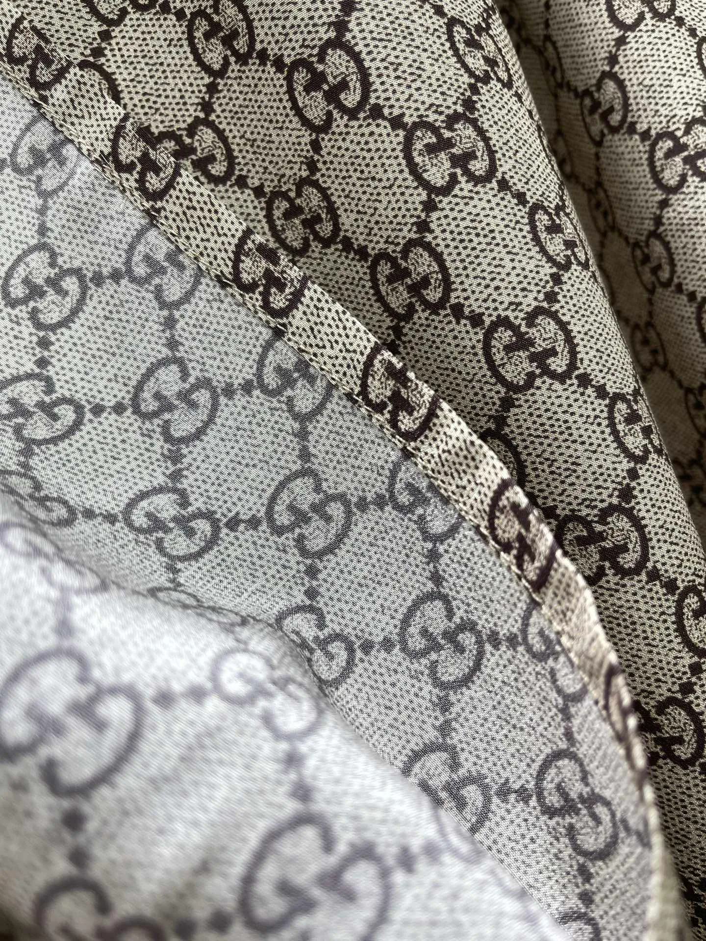 Women's Trousers GUCCI 18527361