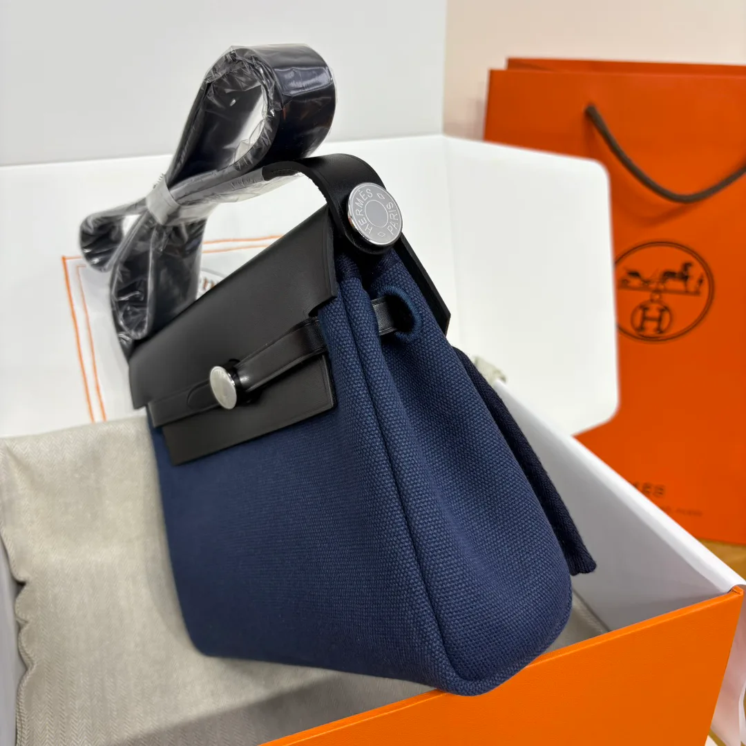 Women's Classic Handbags HERMES 18394457