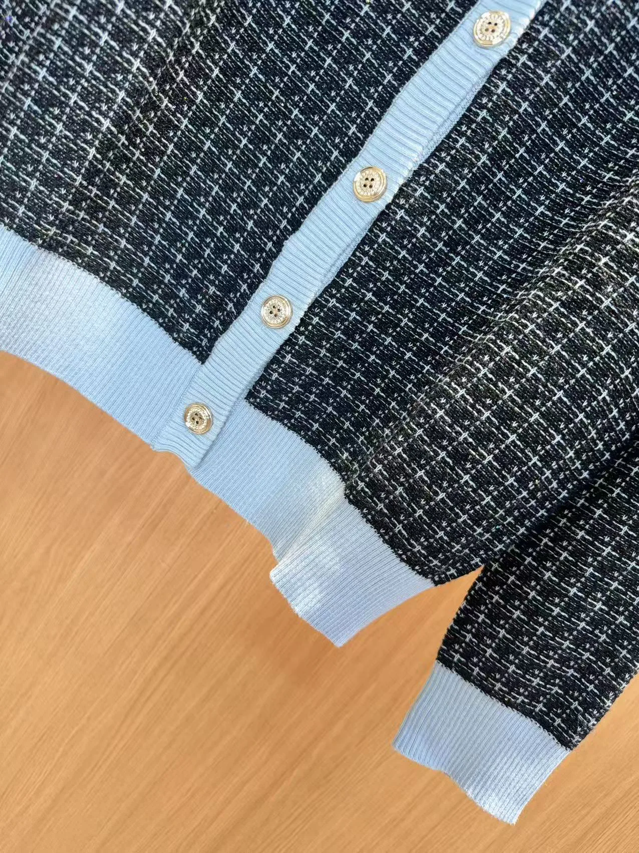Women's Jumpers And Sweaters CHANEL 18138035