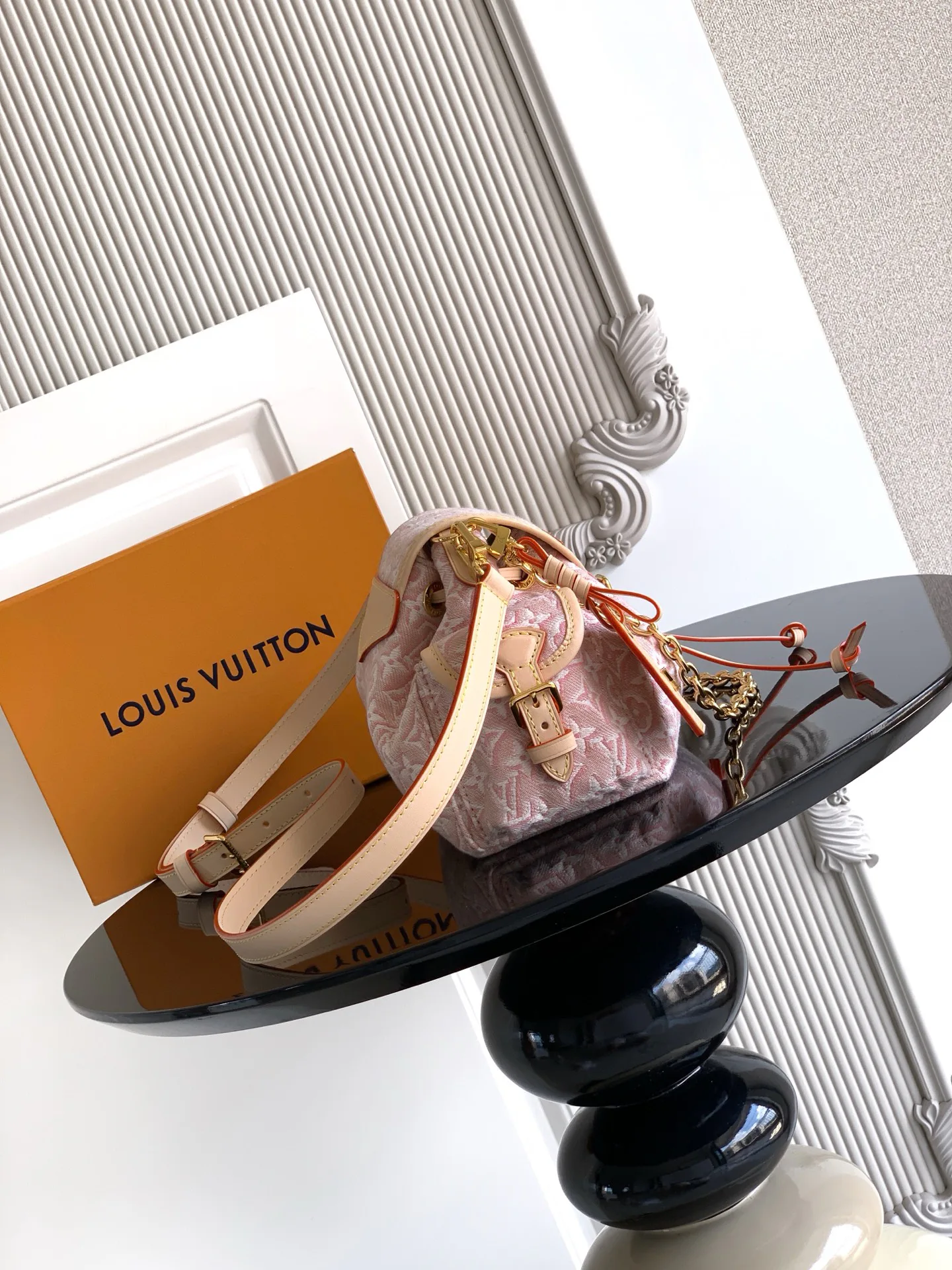 Women's Classic Handbags LOUIS VUITTON 17834797