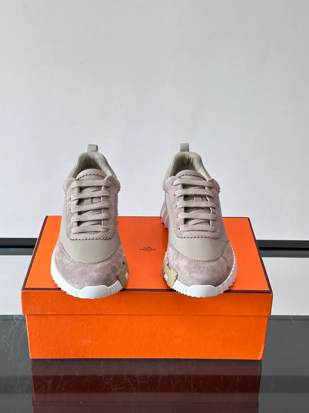 Women's Sneakers HERMES 18102591