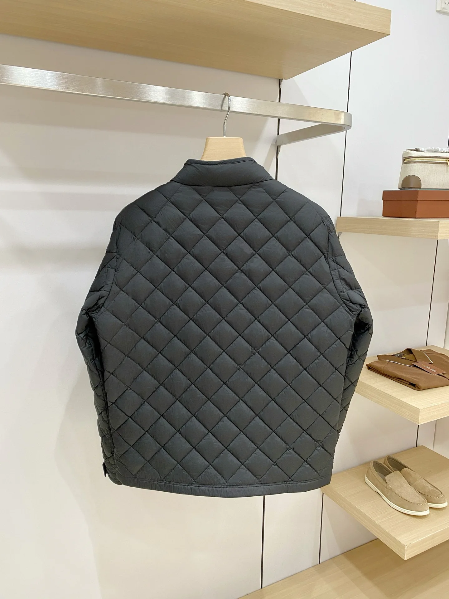 Куртки И Пуховики Мужские Prada 18639772