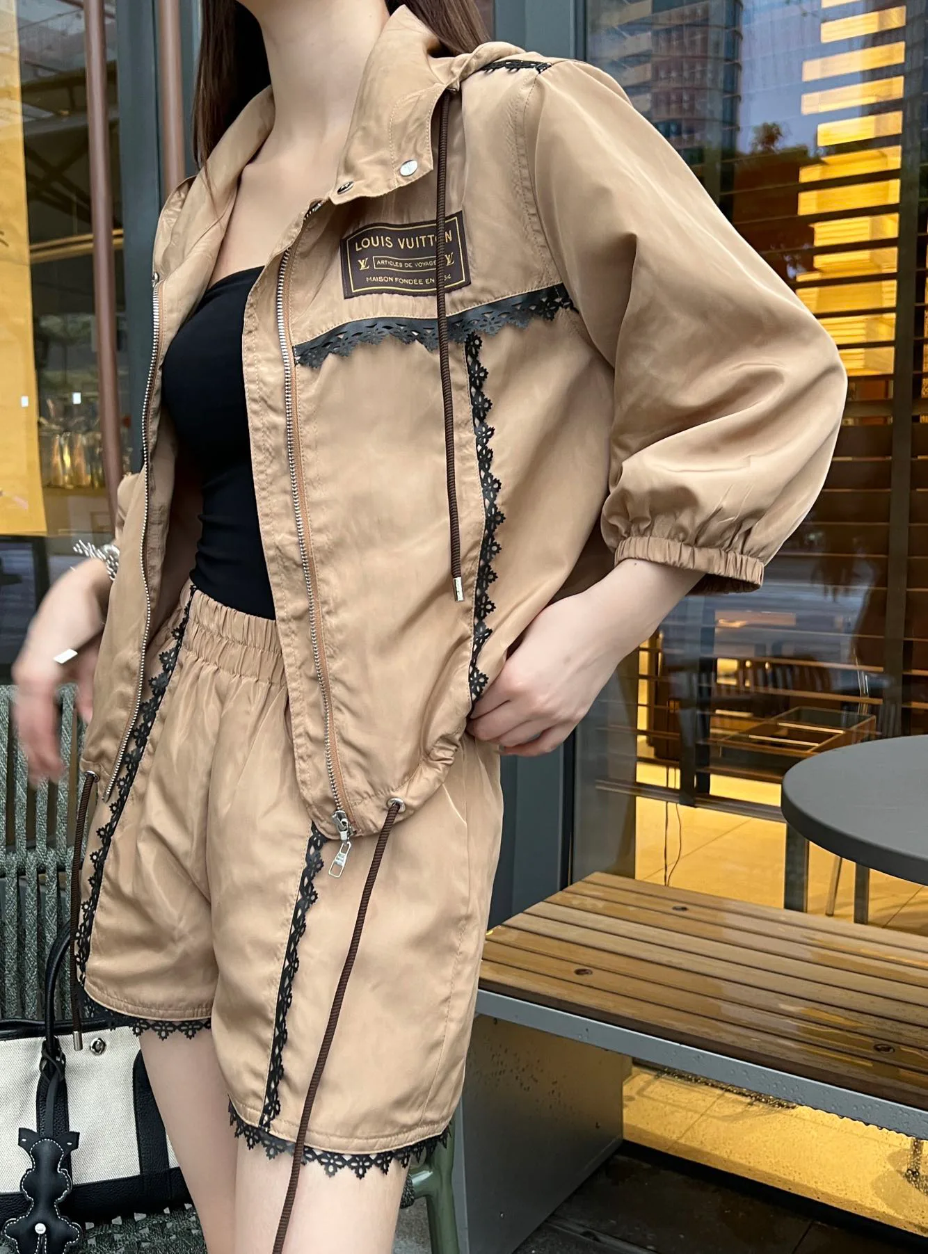 Women's Jackets And Down Jackets LOUIS VUITTON 17164684
