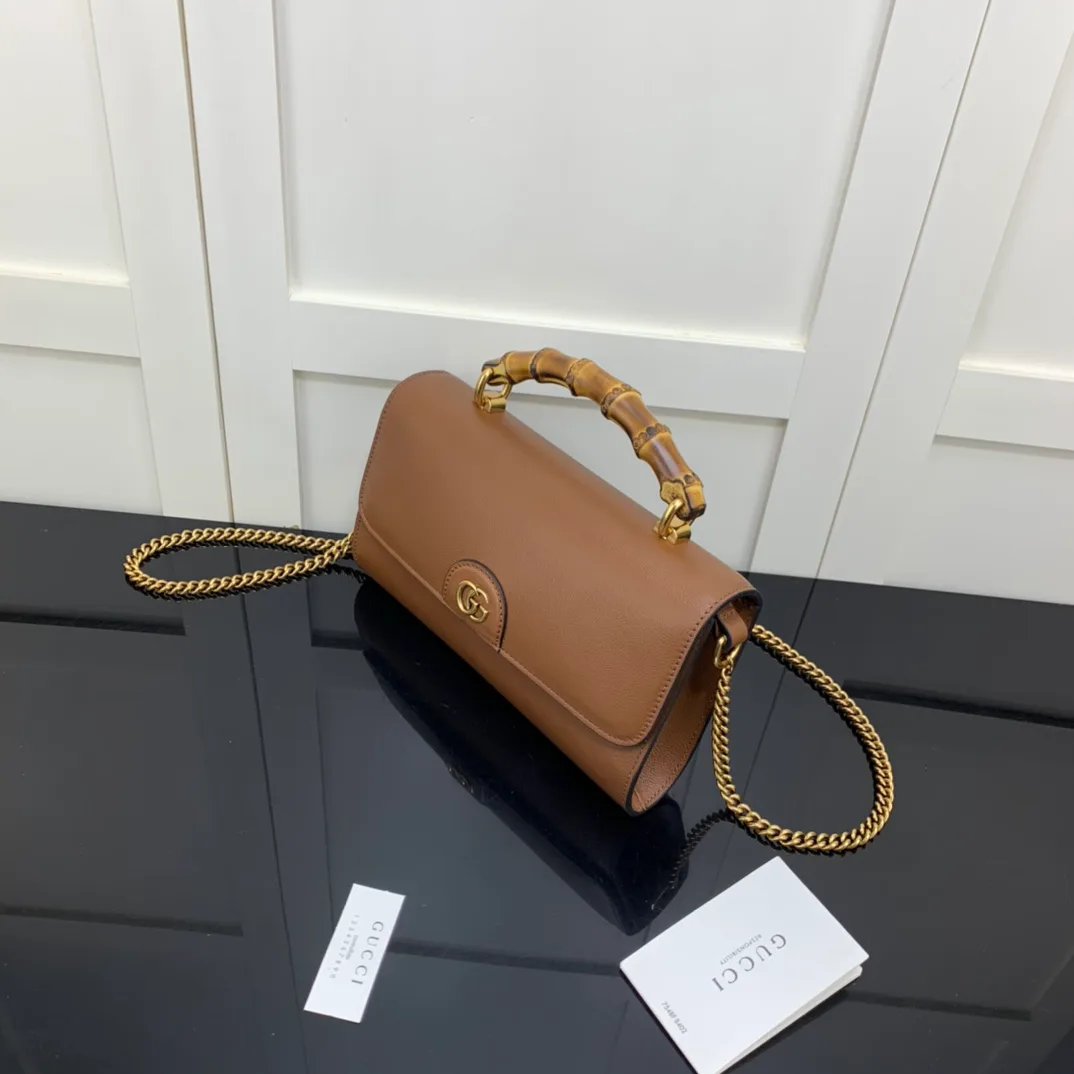 Women's Classic Handbags GUCCI 18262418