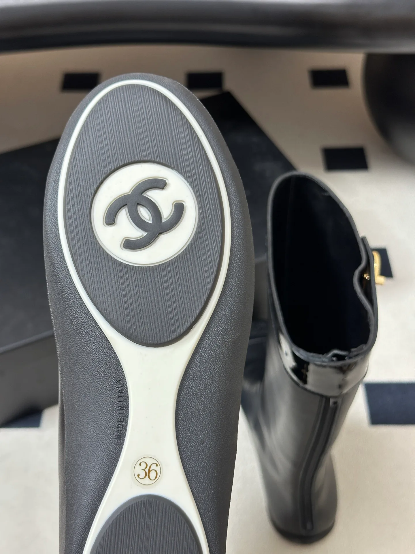 Women's Boots CHANEL 18543434