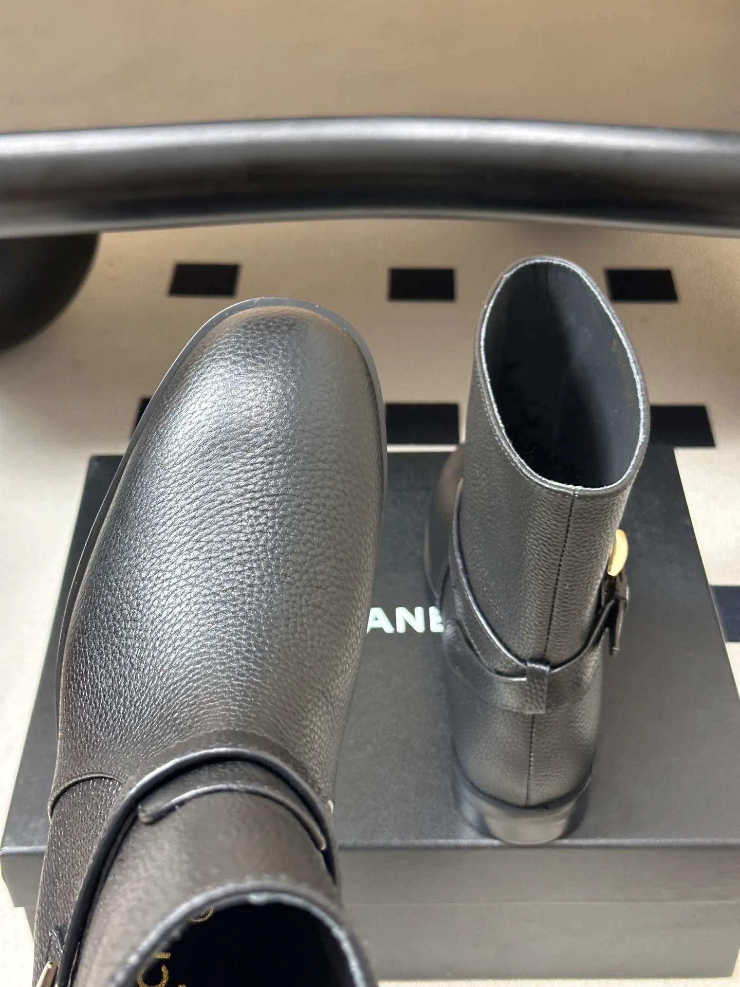 Women's Boots CHANEL 18069832