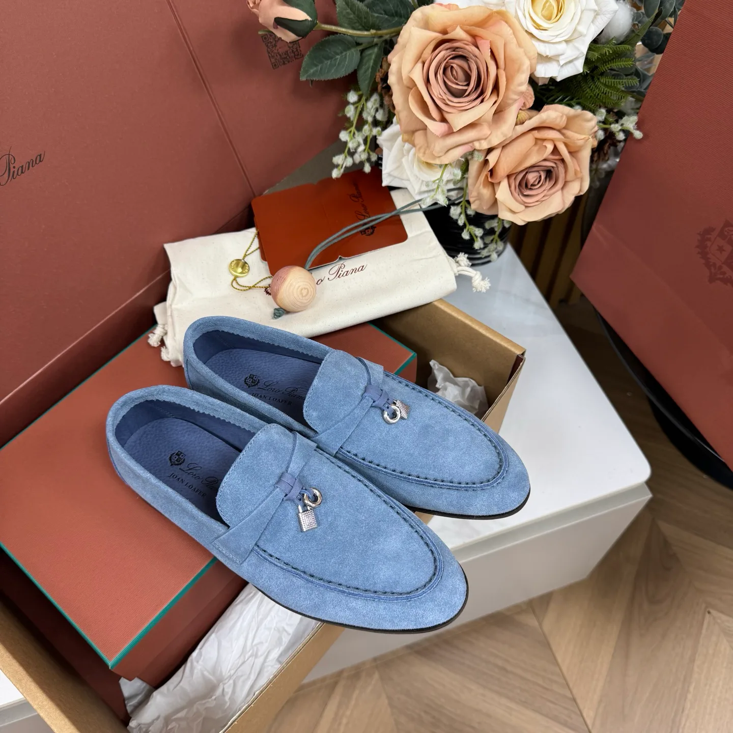 Women's Loafers And Moccasins LORO PIANA 17418237