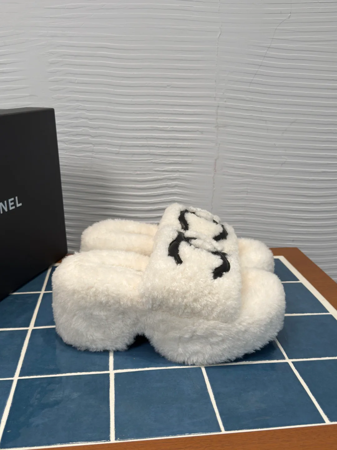 Women's Slippers CHANEL 17931777
