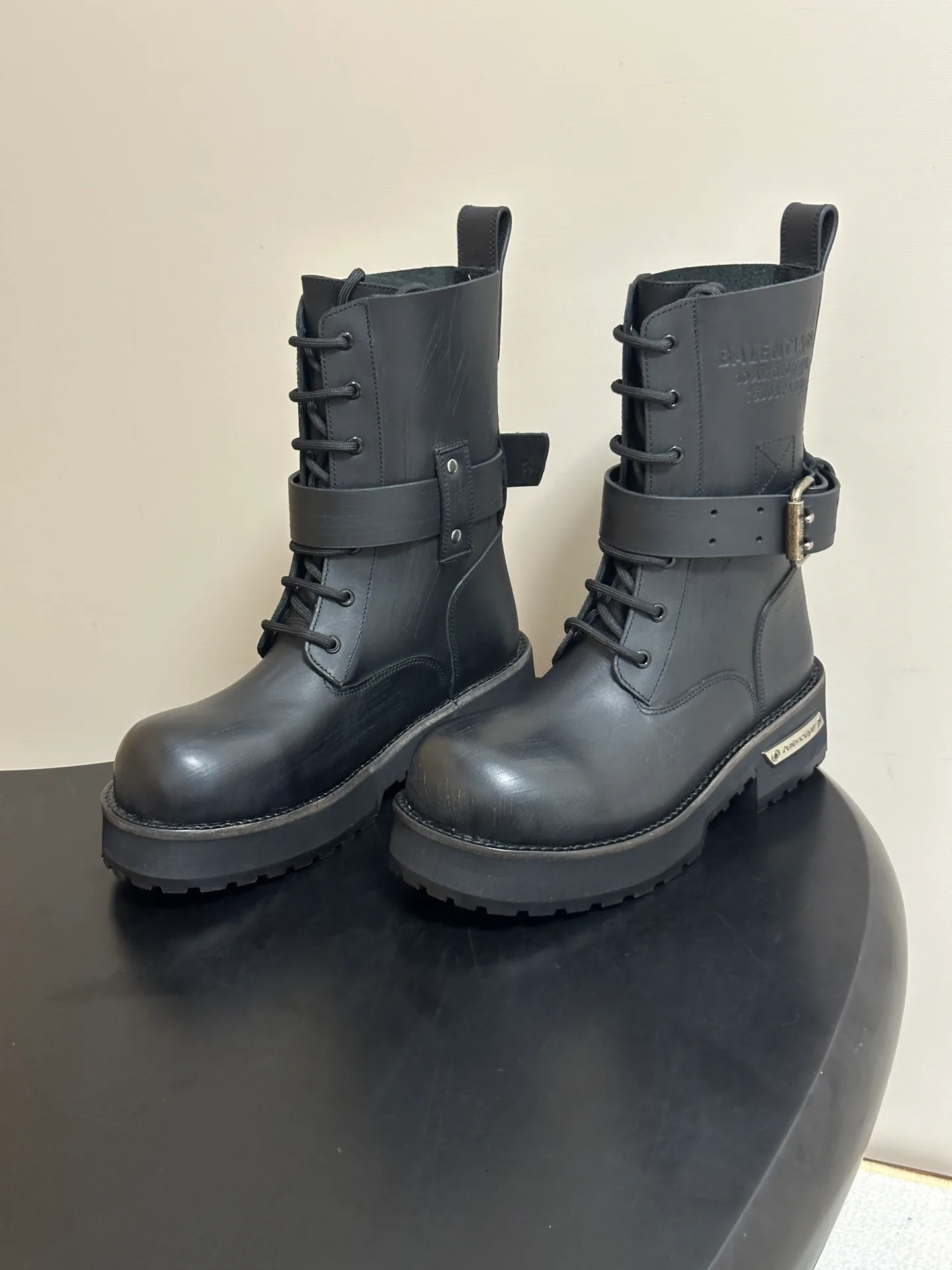 Women's Ankle Boots BALENCIAGA 18049605
