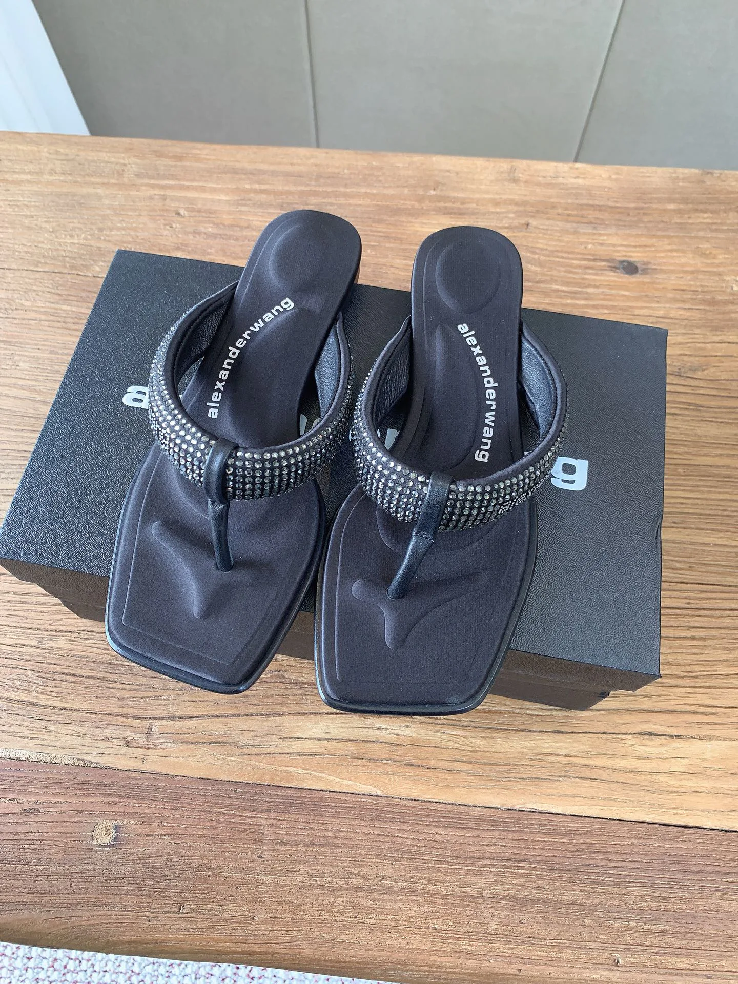 Women's Flip-Flops ALEXANDER WANG 17963254