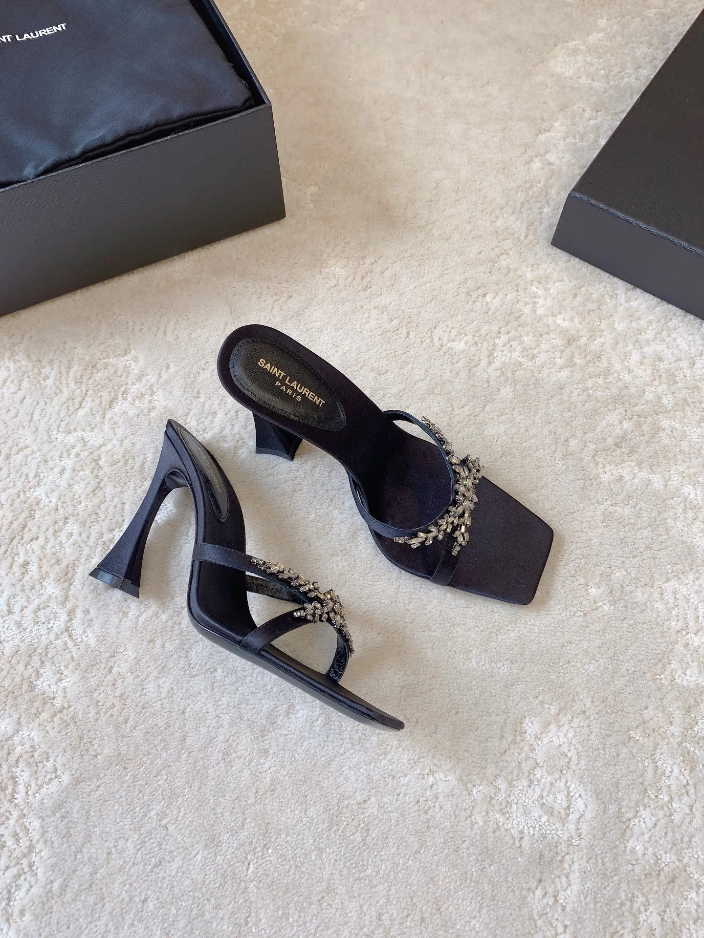Women's Open-Toe Sandals SAINT LAURENT 17431957