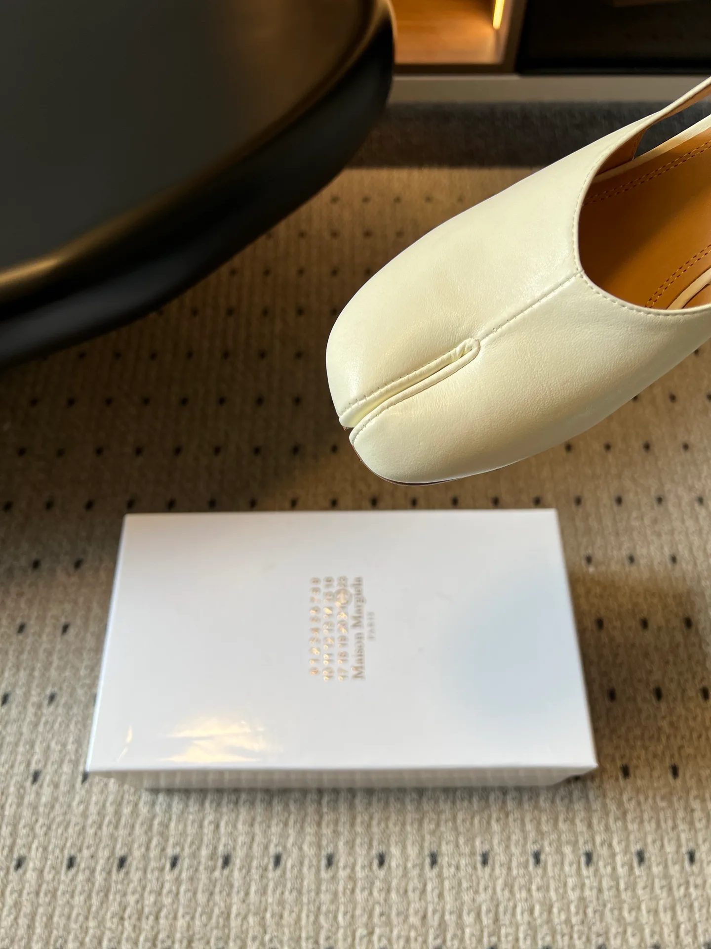 Women's Open-Toe Sandals MAISON MARGIELA 18121050