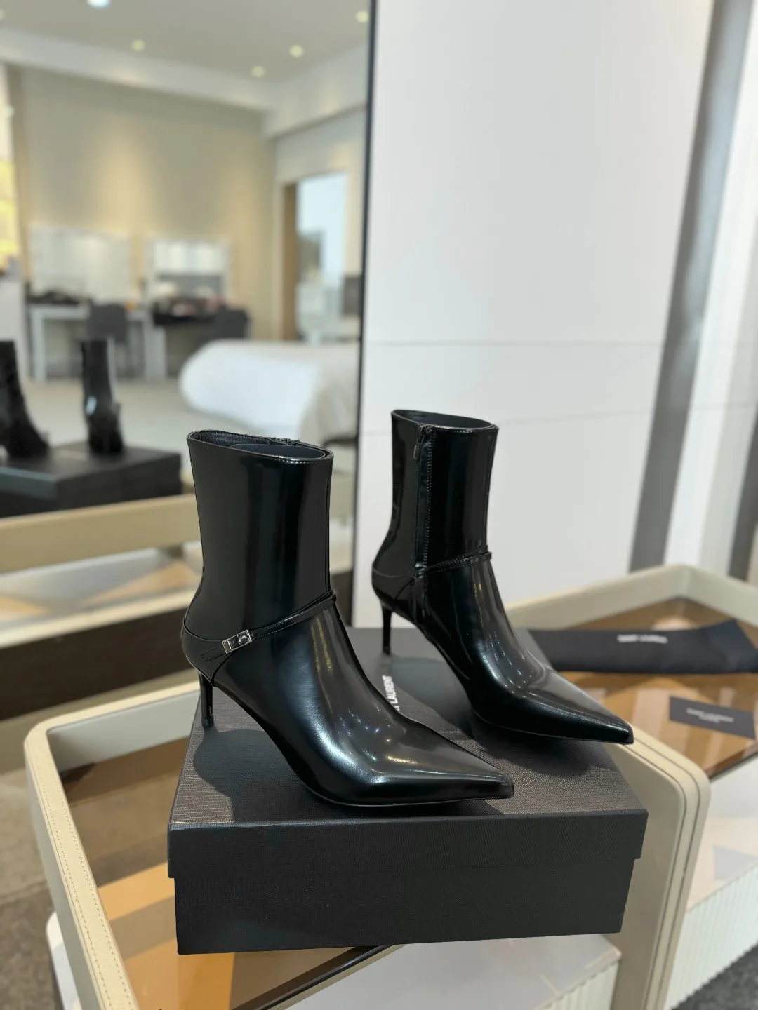 Women's Booties SAINT LAURENT 18247892