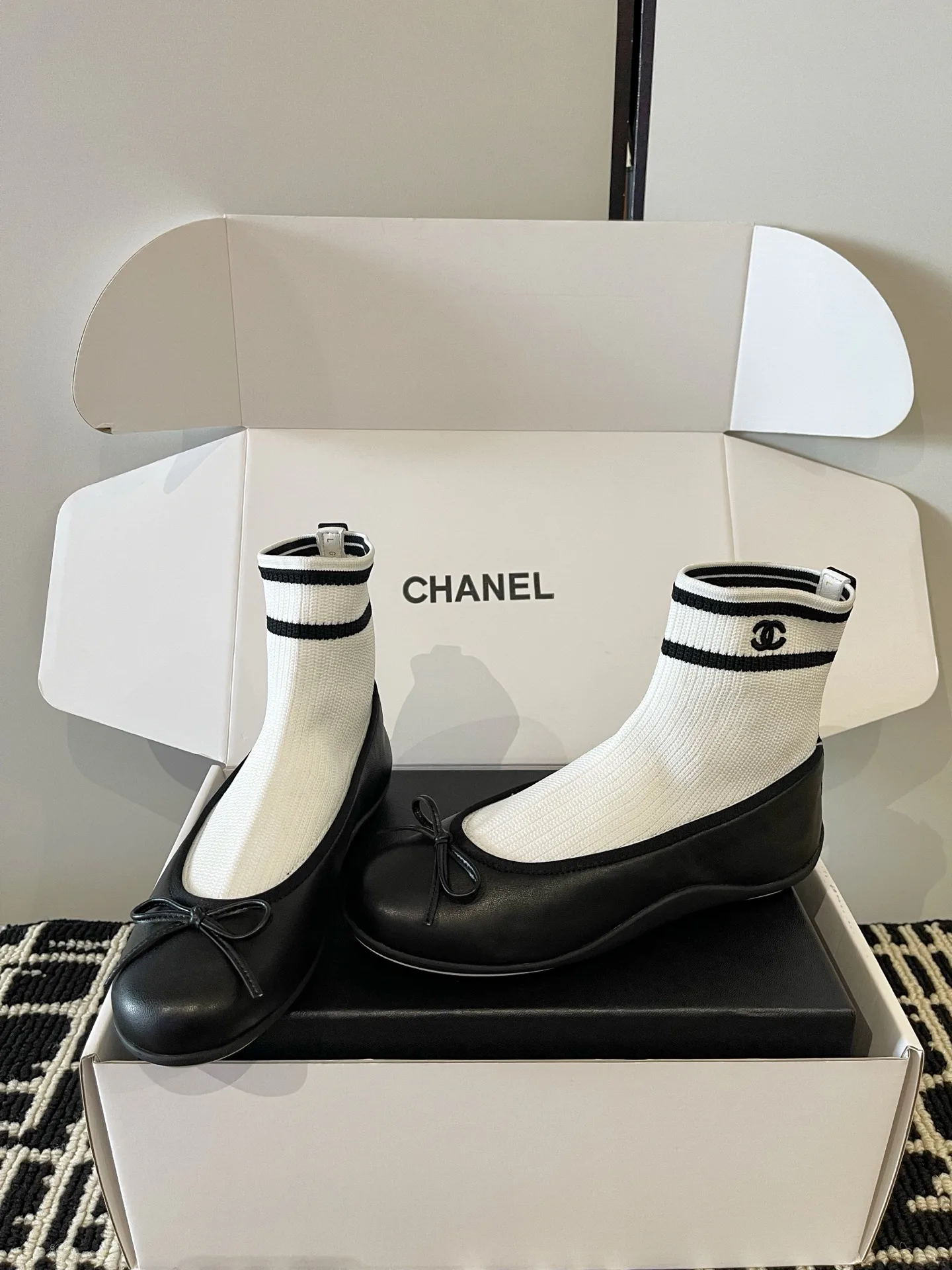 Women's Ballet Flats CHANEL 17866967