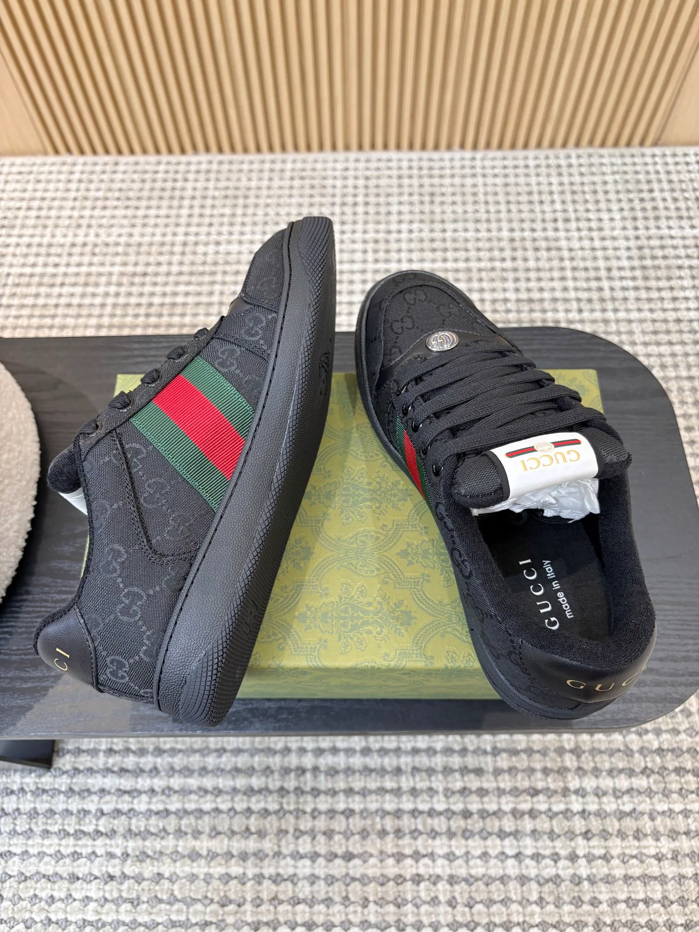 Women's Sneakers GUCCI 17978106