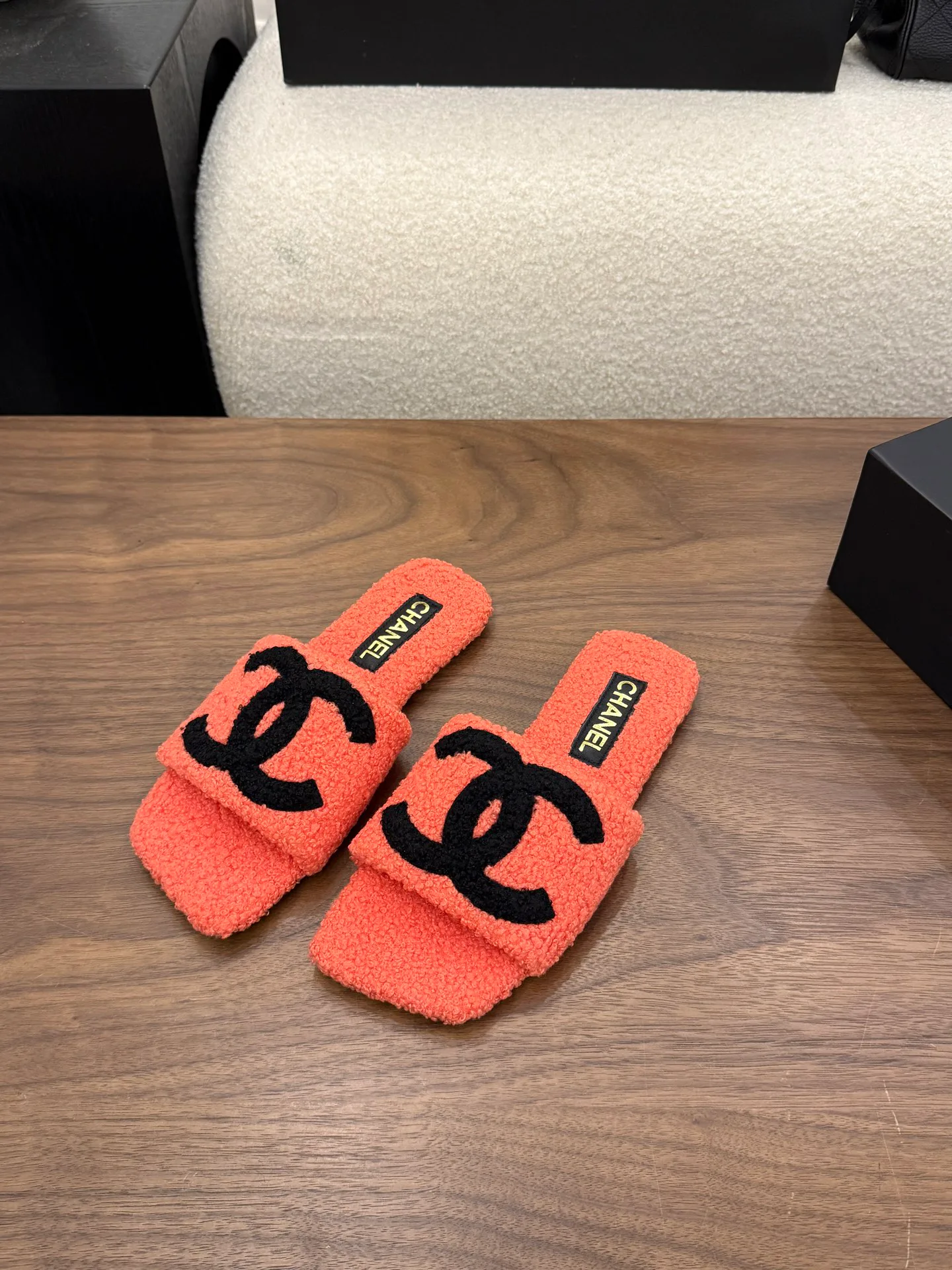 Women's Slippers CHANEL 18323310