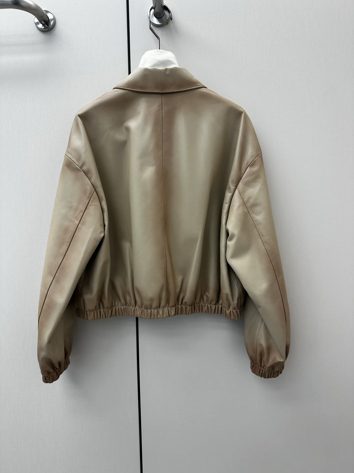 Women's Leather Jackets And Sheepskin Coats PRADA 16984557