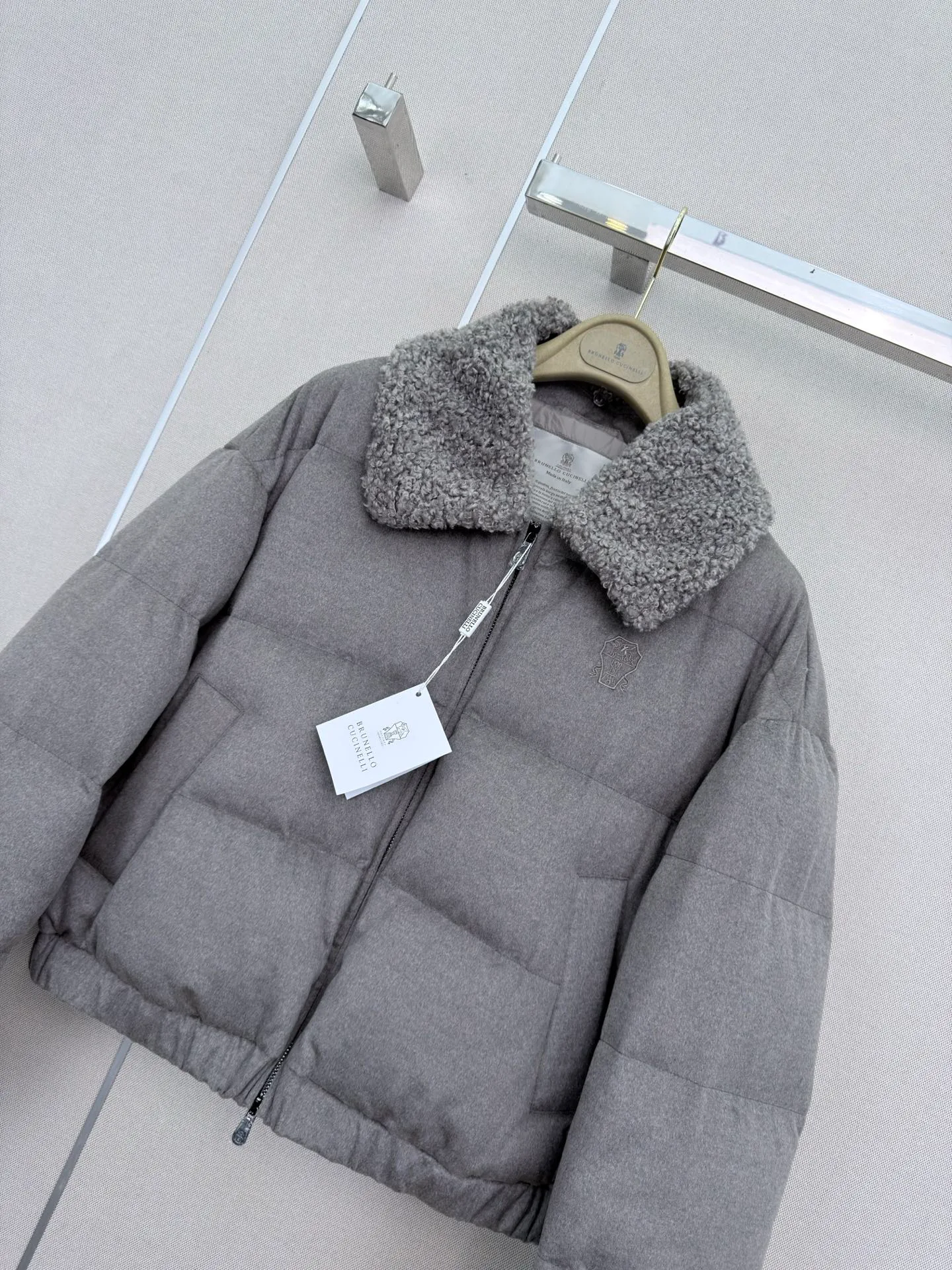 Women's Jackets And Down Jackets BRUNELLO CUCINELLI 18185770