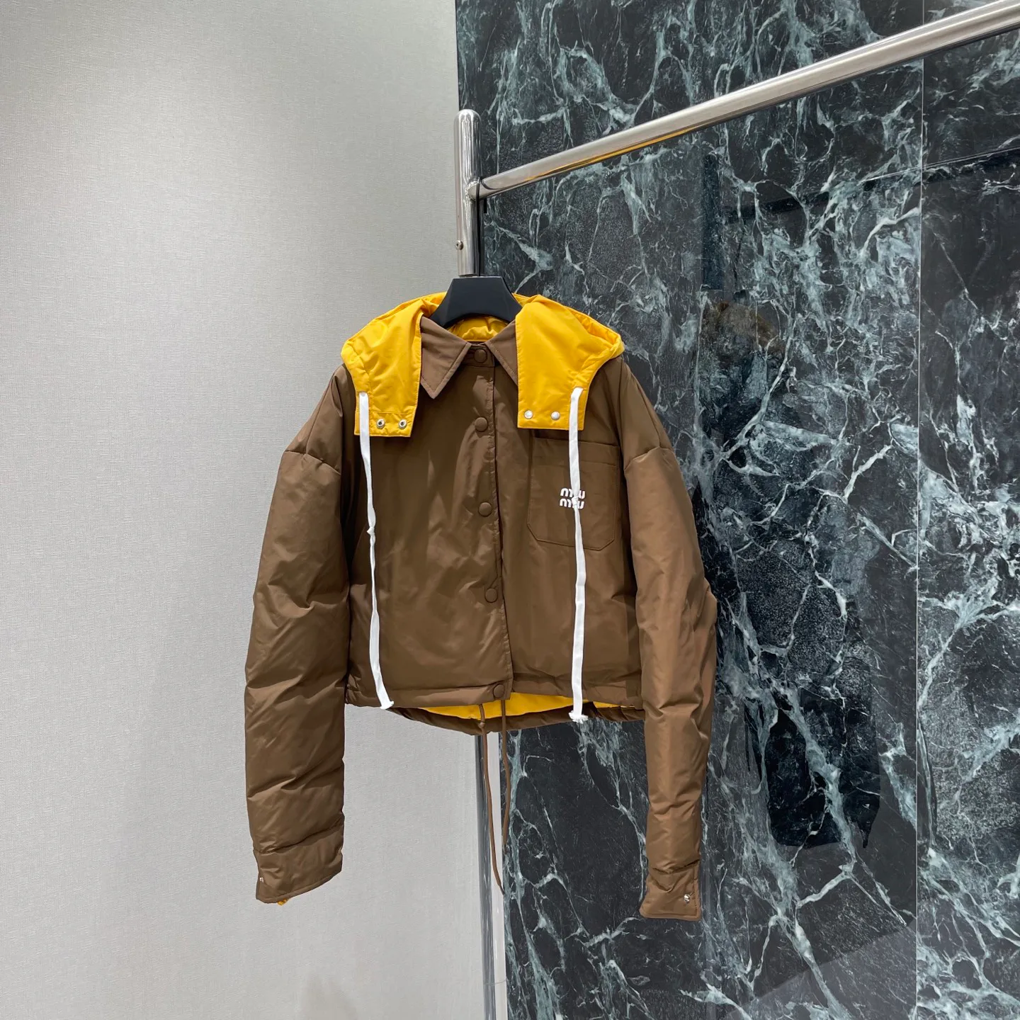 Women's Jackets And Down Jackets MIU MIU 18030687