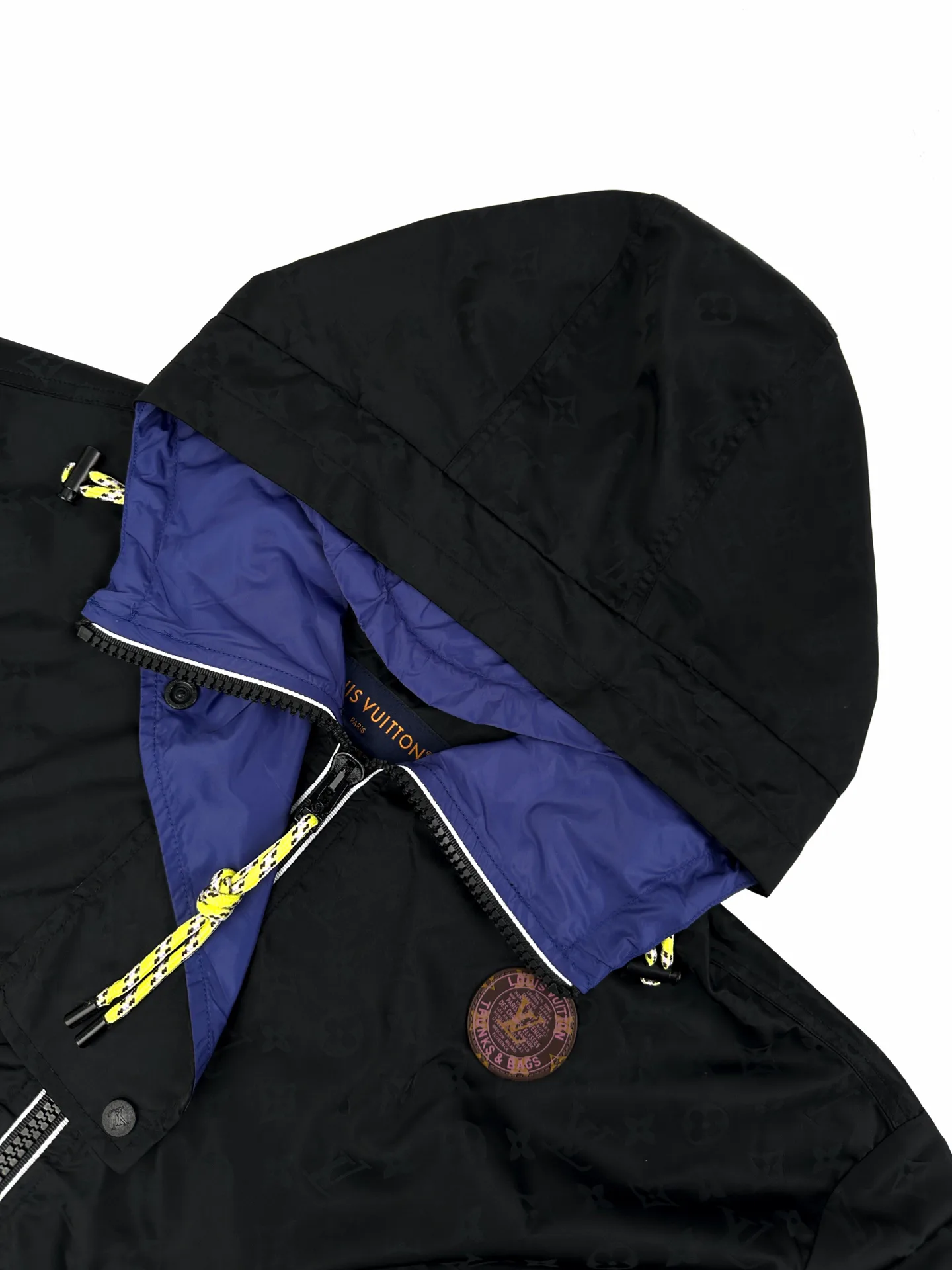 Women's Jackets And Down Jackets LOUIS VUITTON 17954371