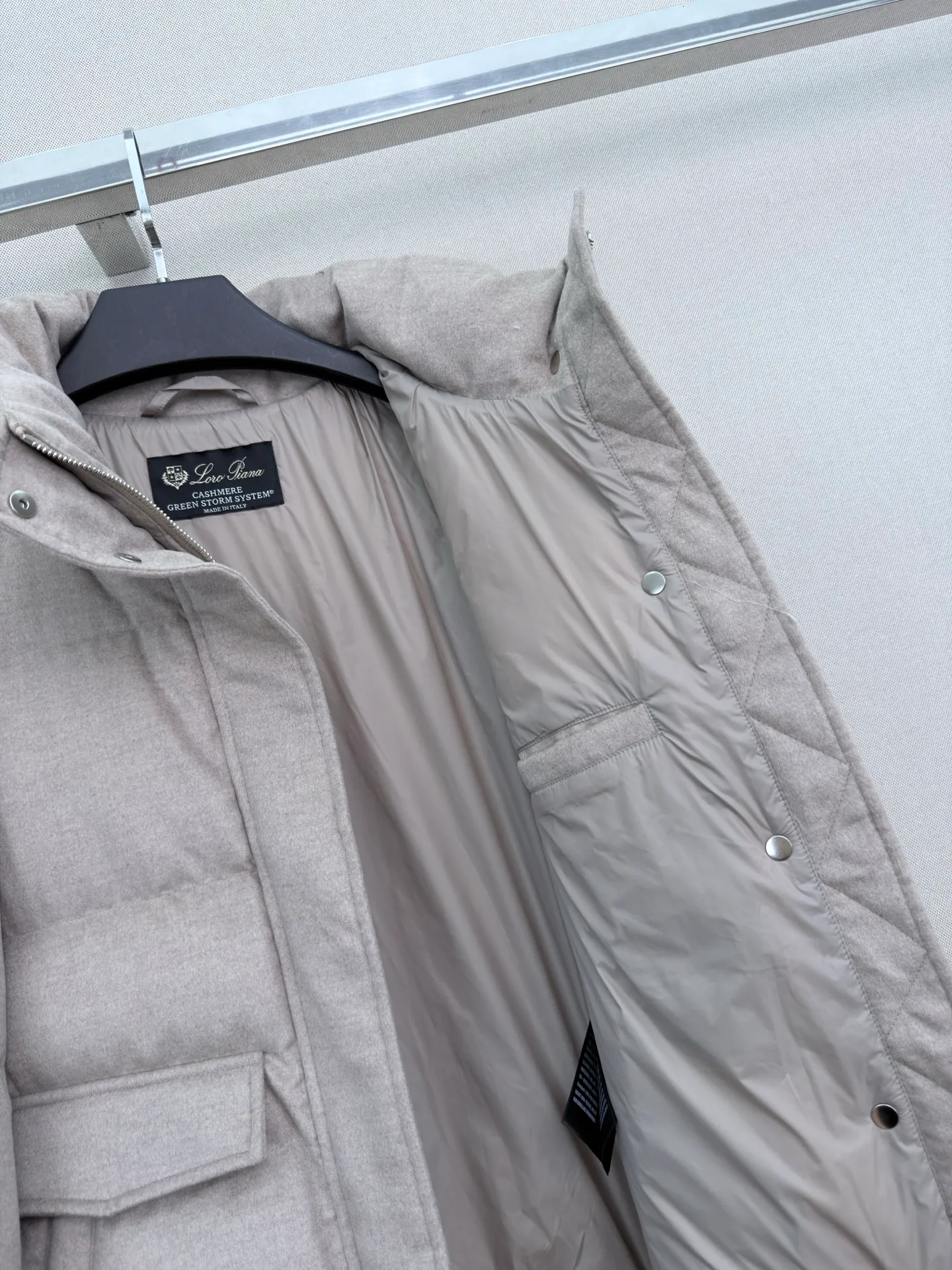 Women's Jackets And Down Jackets LORO PIANA 18108714