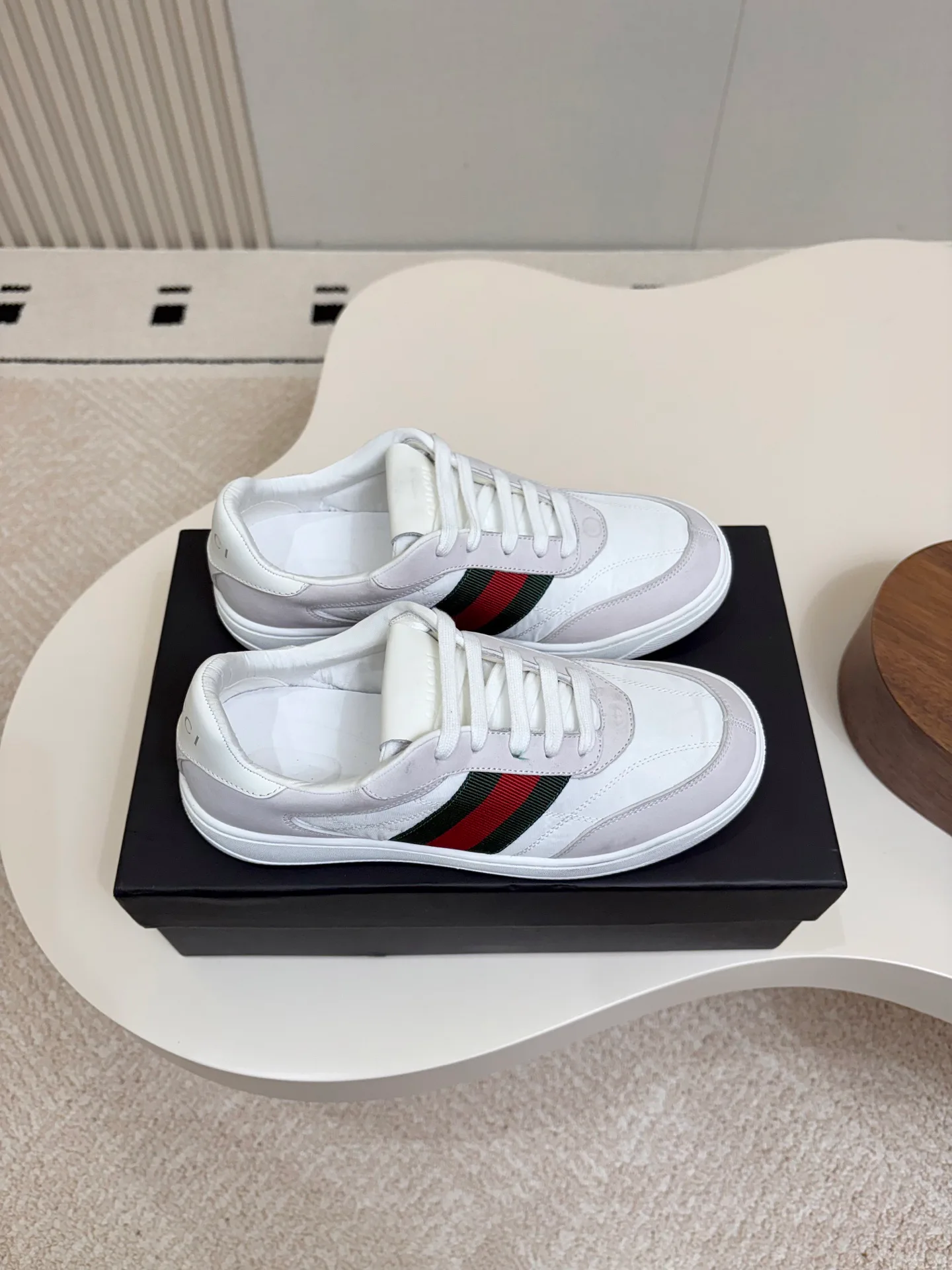 Women's Sneakers GUCCI 18011331