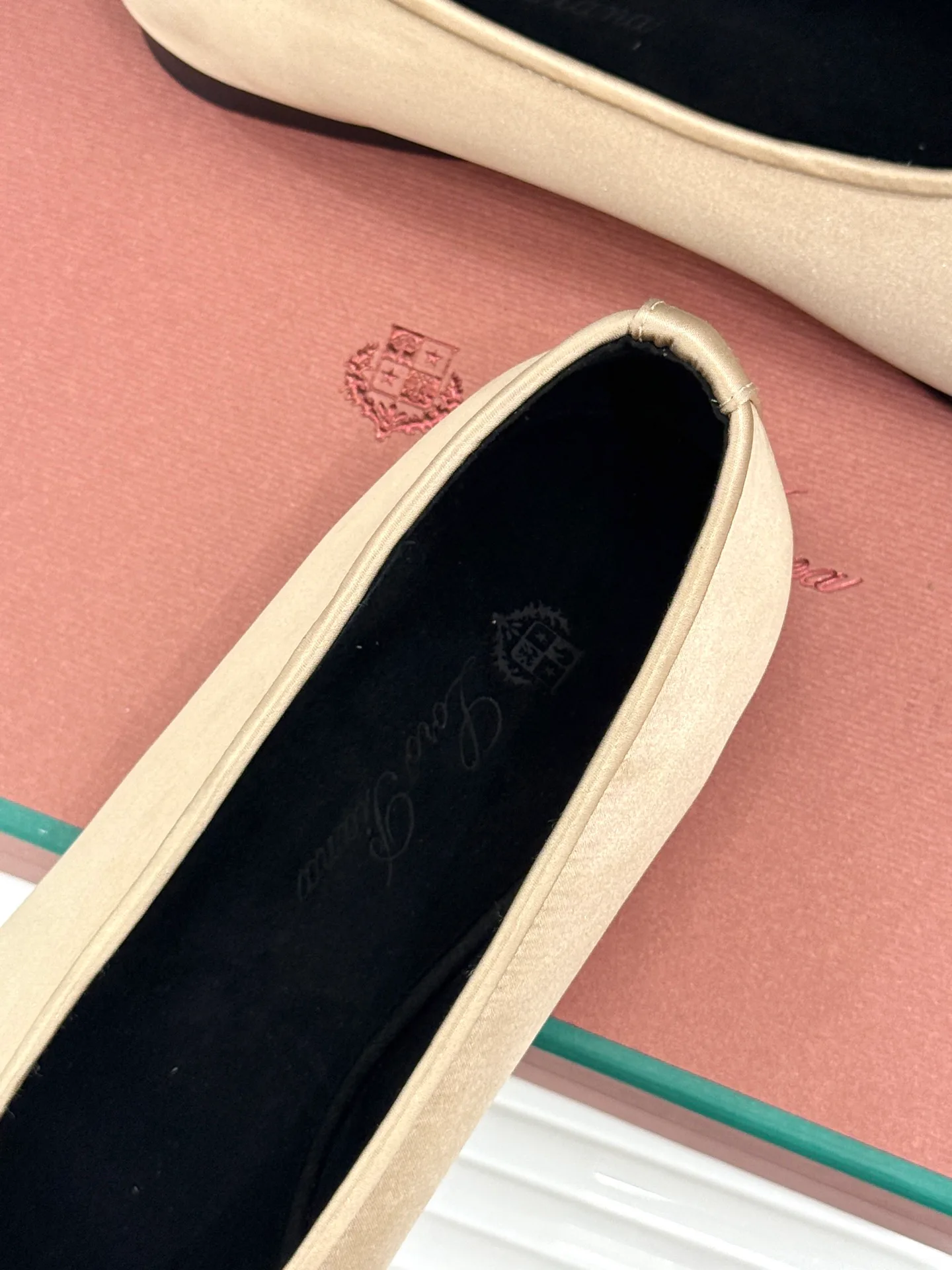 Women's Ballet Flats LORO PIANA 17646527