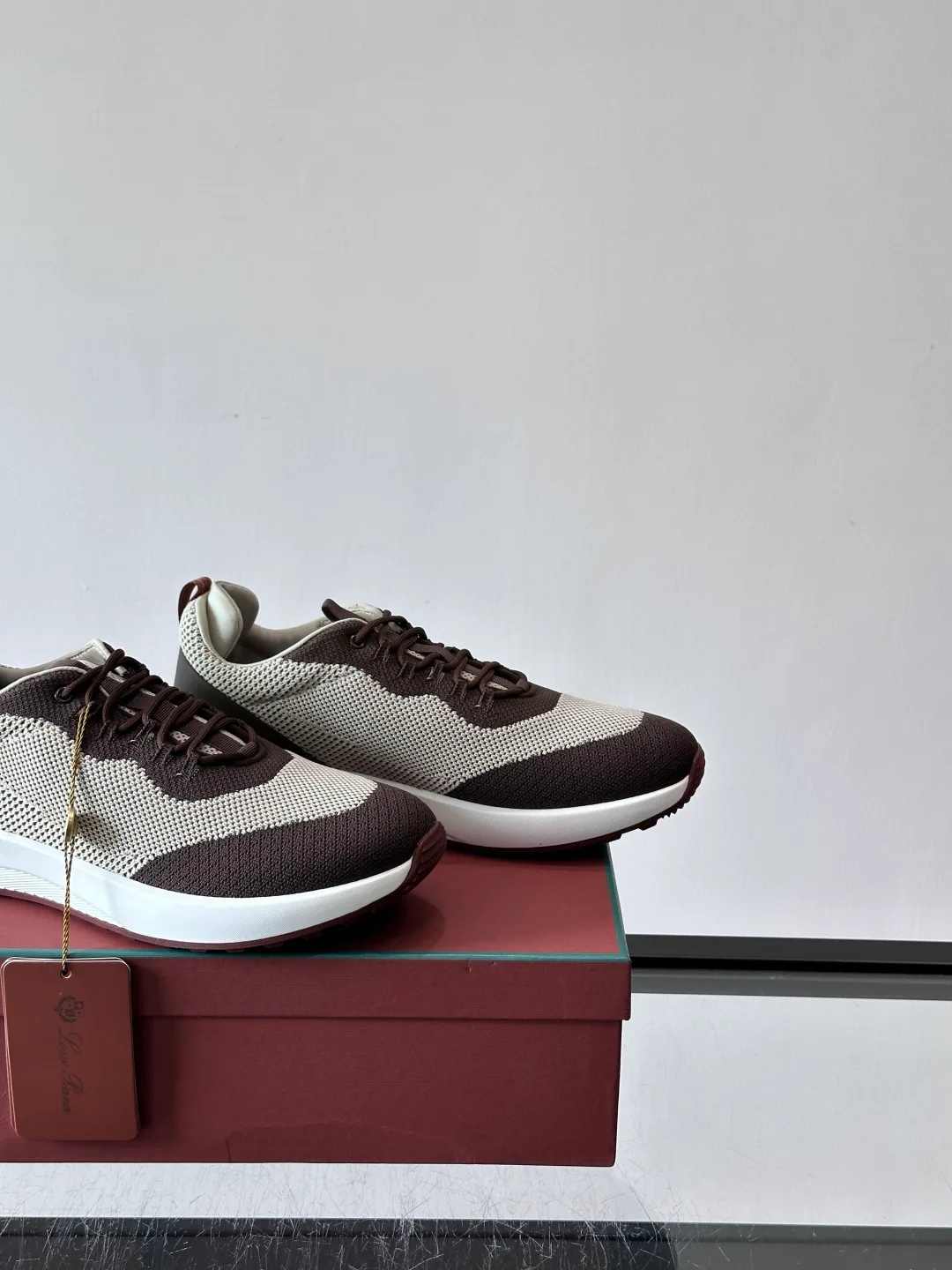 Men's Sneakers LORO PIANA 18265118