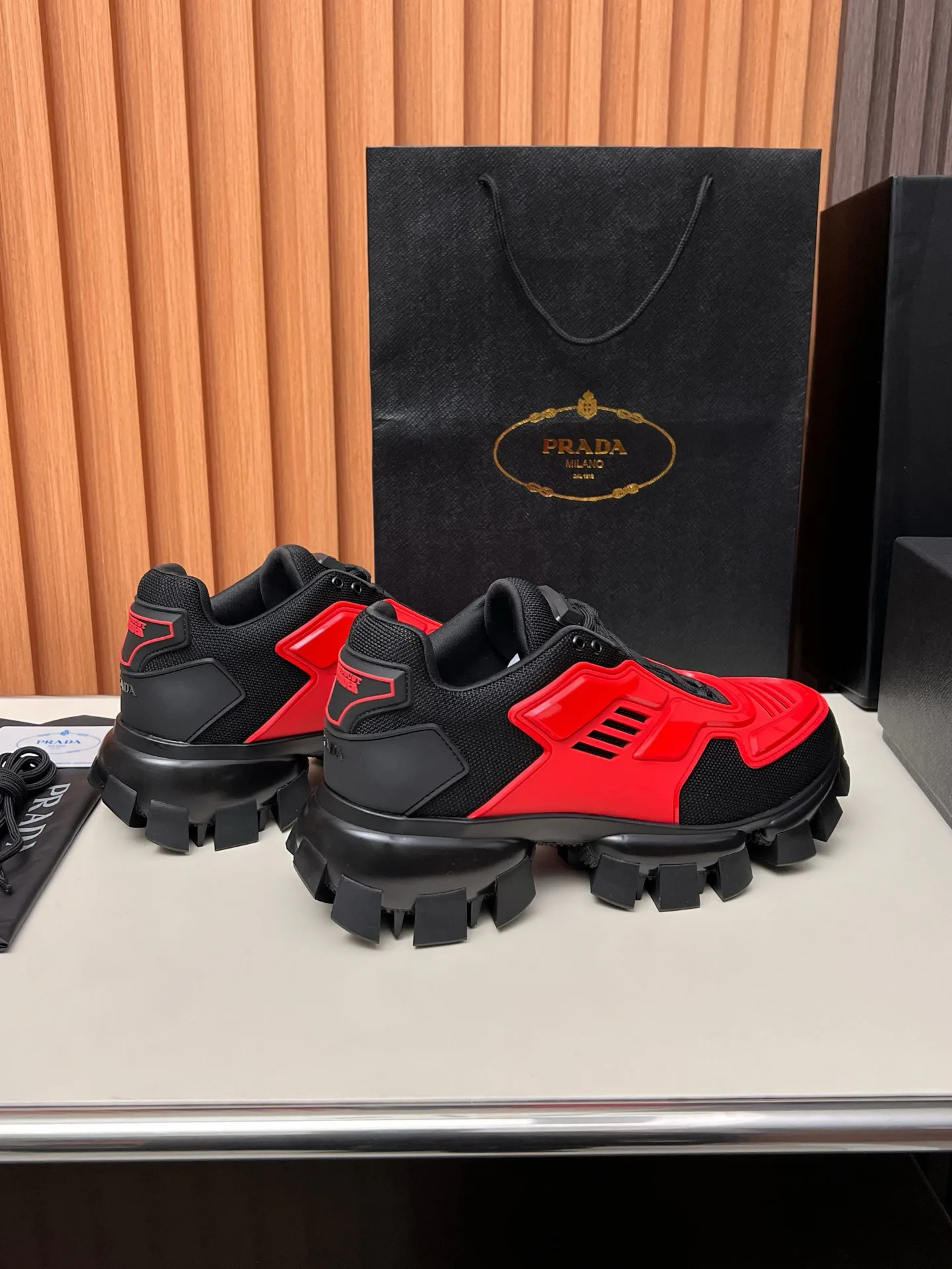 Women's Sneakers PRADA 17955146