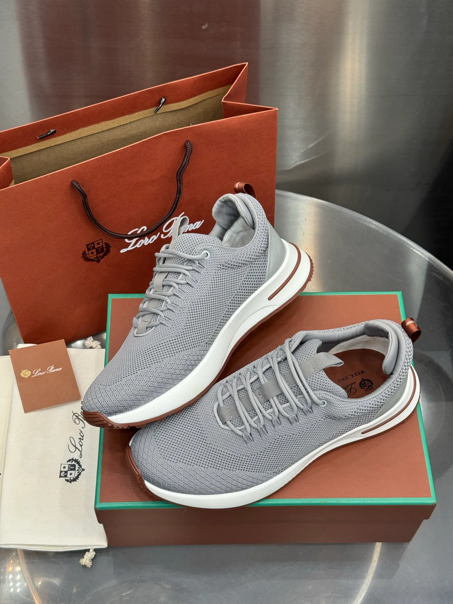 Men's Sneakers LORO PIANA 18202682