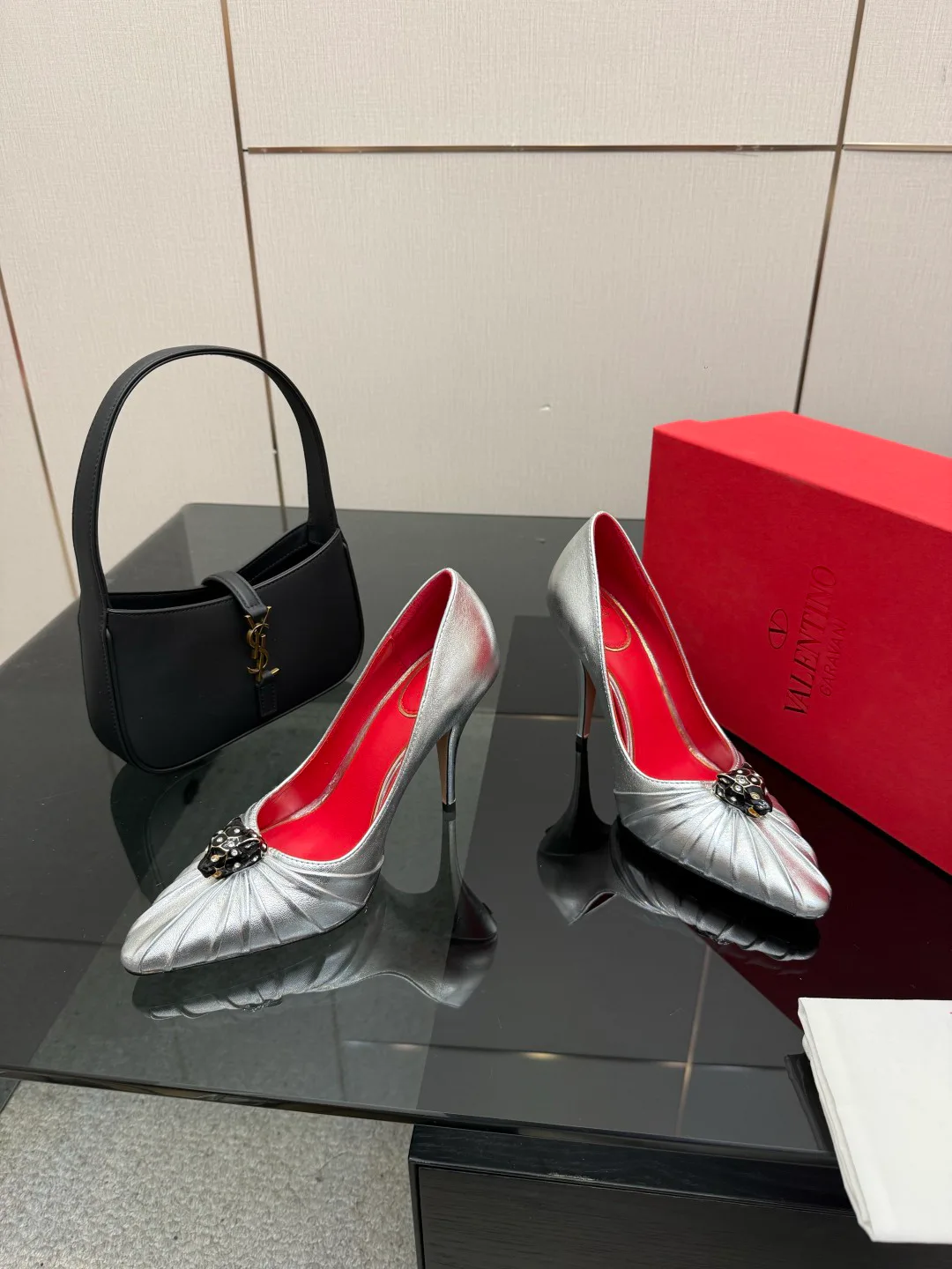 Women's Heels VALENTINO 17467433
