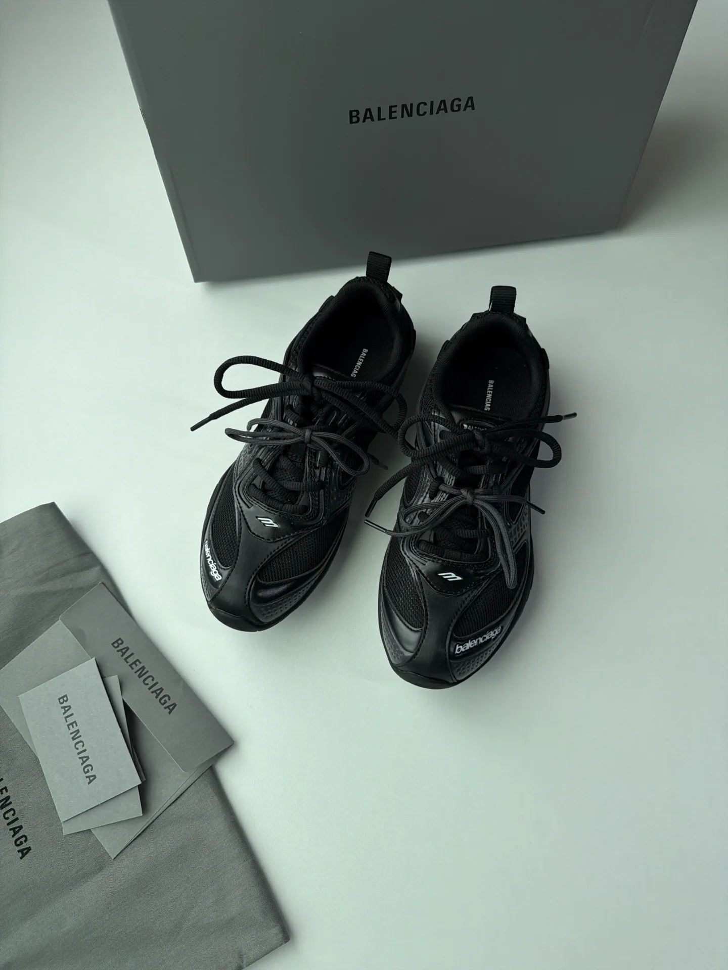 Women's Sneakers BALENCIAGA 17813800