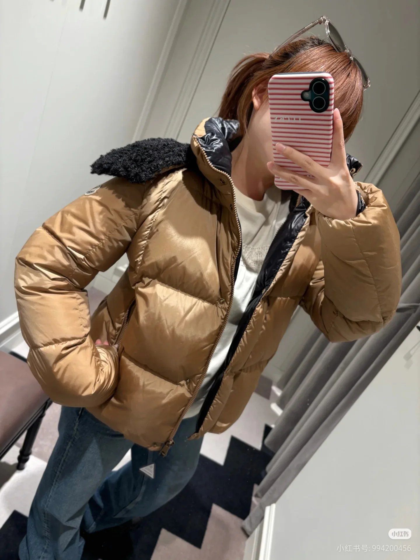 Women's Jackets And Down Jackets MONCLER 18044309