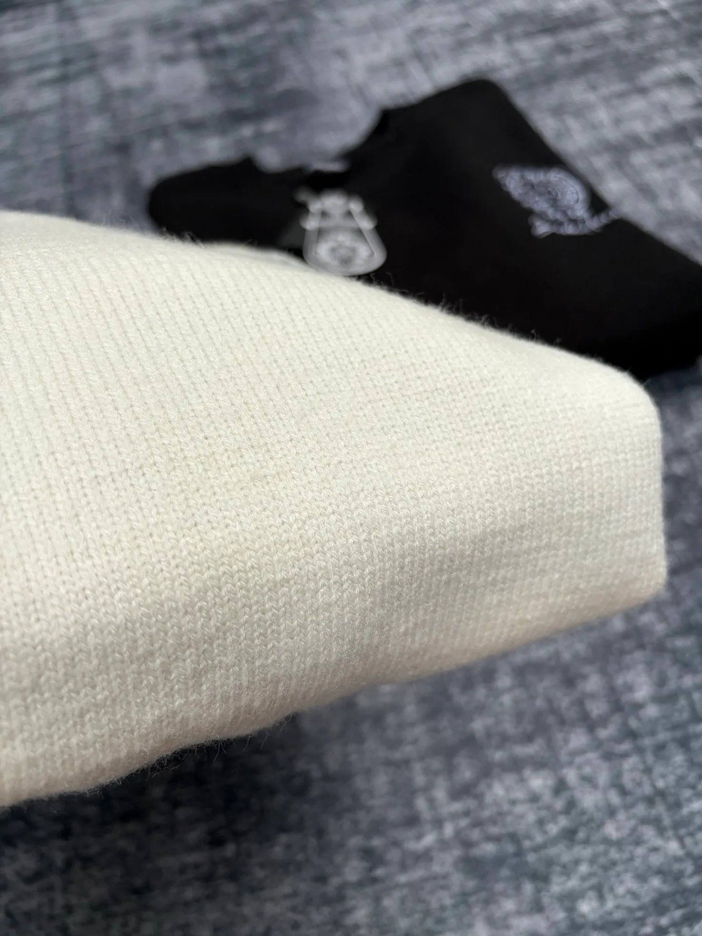 Men's Jumpers And Sweaters CHROME HEARTS 18189659