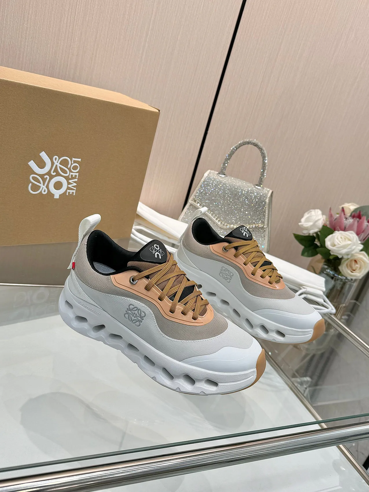 Women's Sneakers LOEWE 16936894