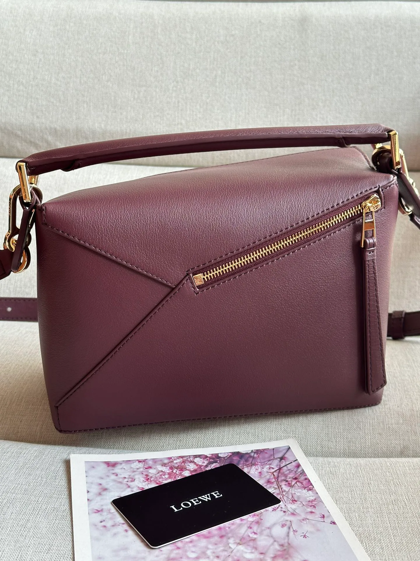 Women's Classic Handbags LOEWE 17839557