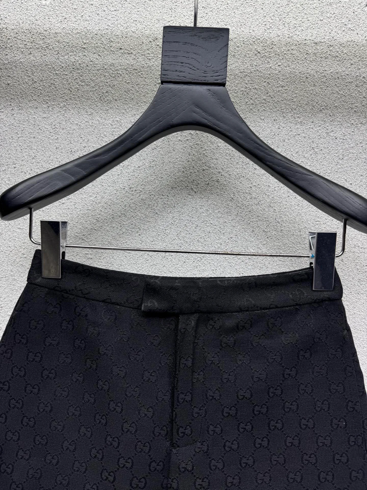 Women's Shorts GUCCI 18228572