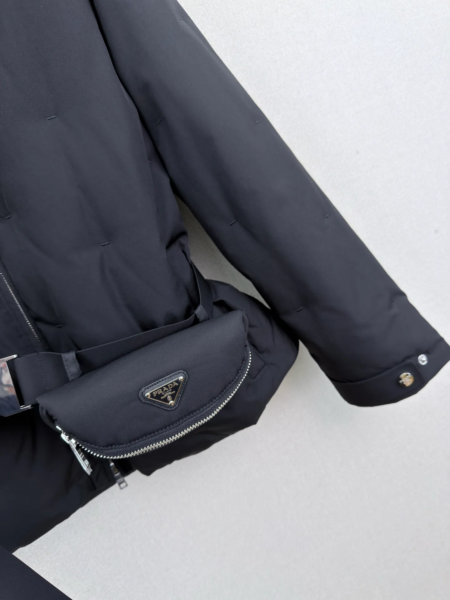 Women's Jackets And Down Jackets PRADA 18226286