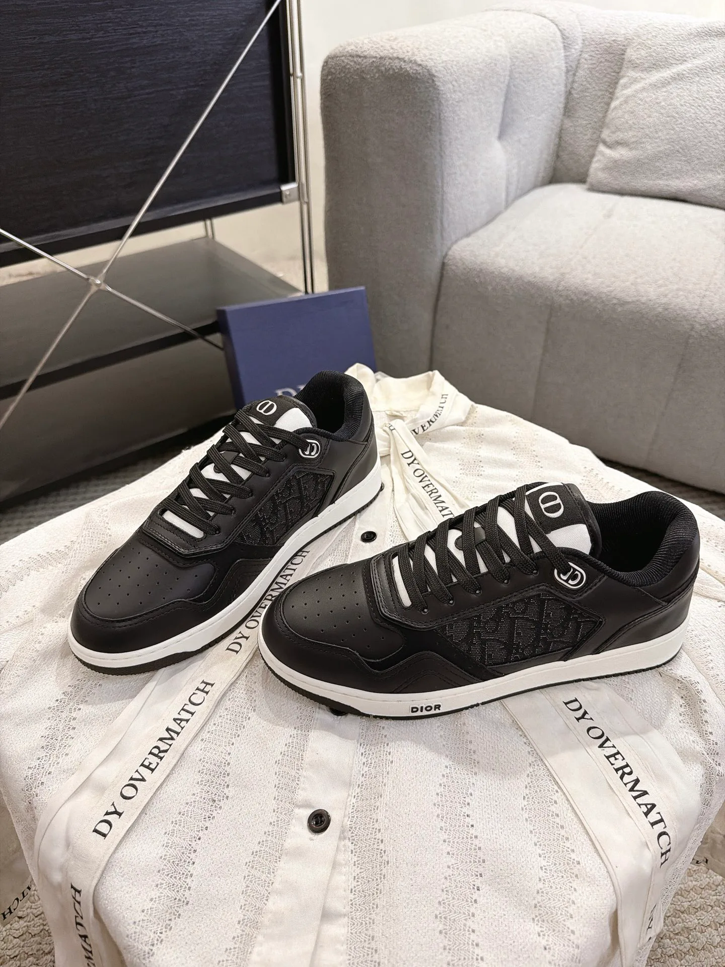 Women's Sneakers CHRISTIAN DIOR 18233126