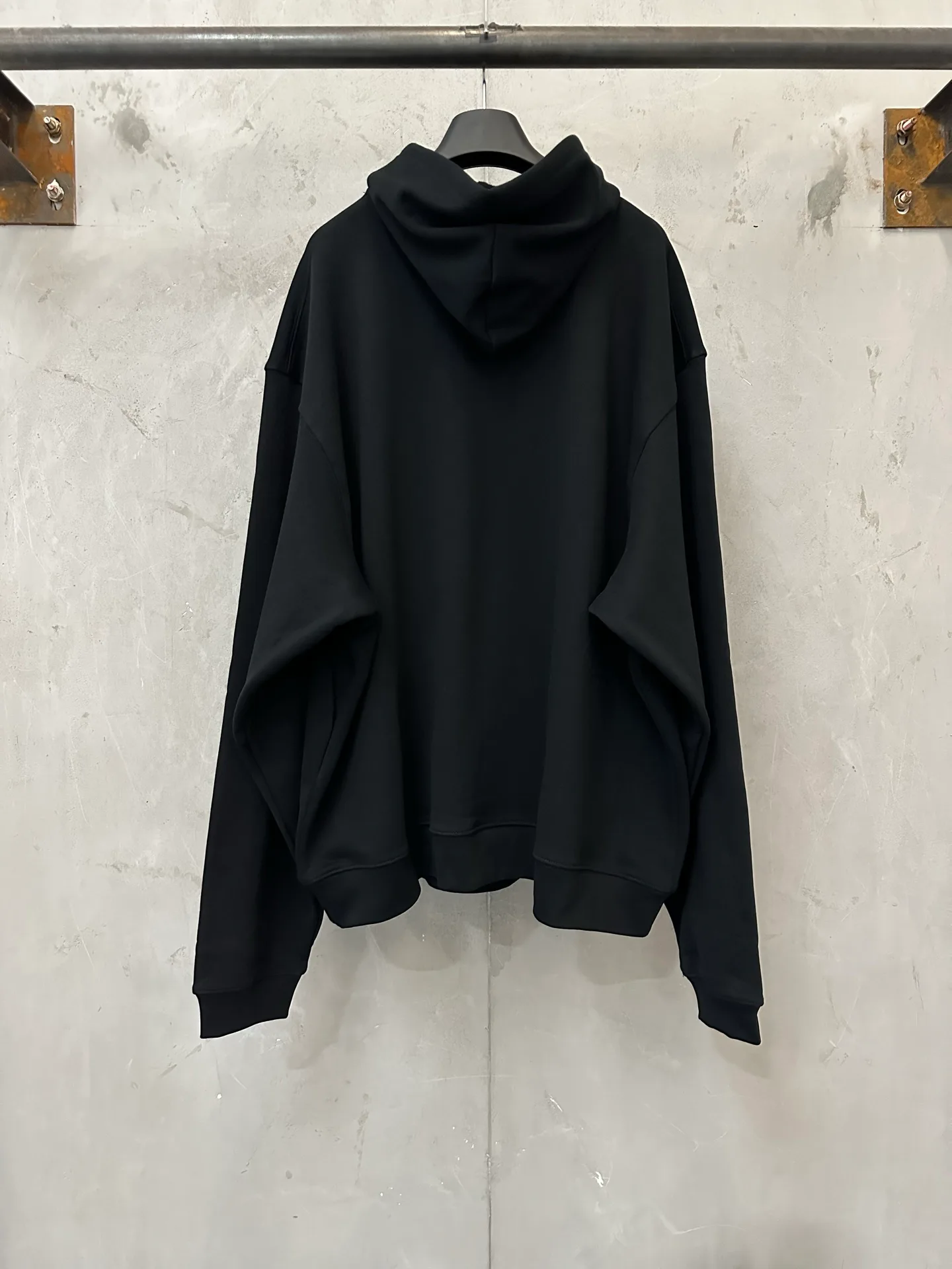 Men's Sweatshirts And Hoodies BALENCIAGA 18178812